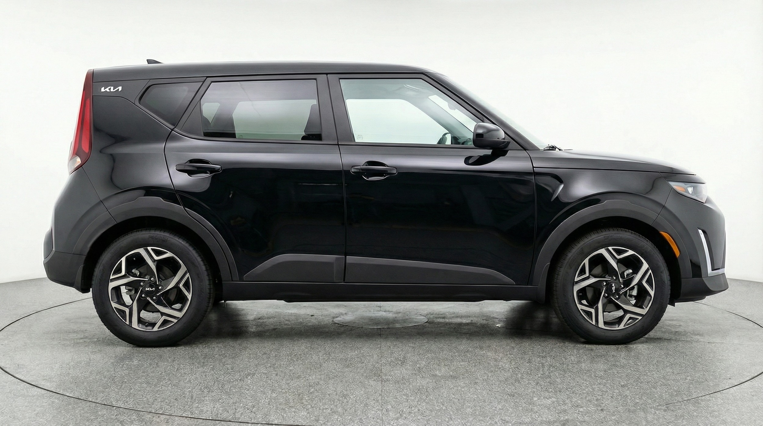 Thumbnail: 2025 Kia Soul - 8