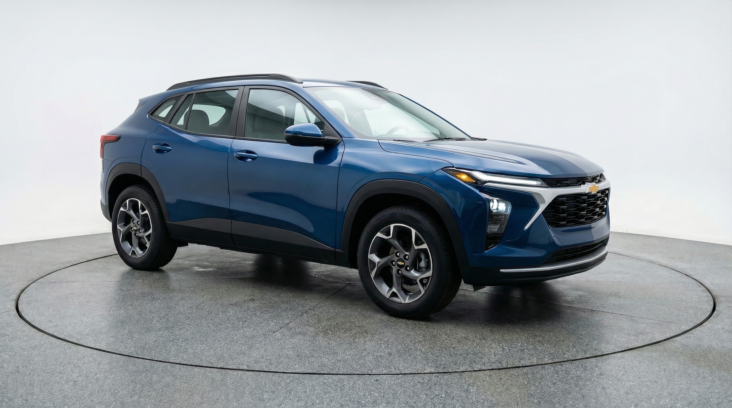 Thumbnail: 2025 Chevrolet Trax - 1