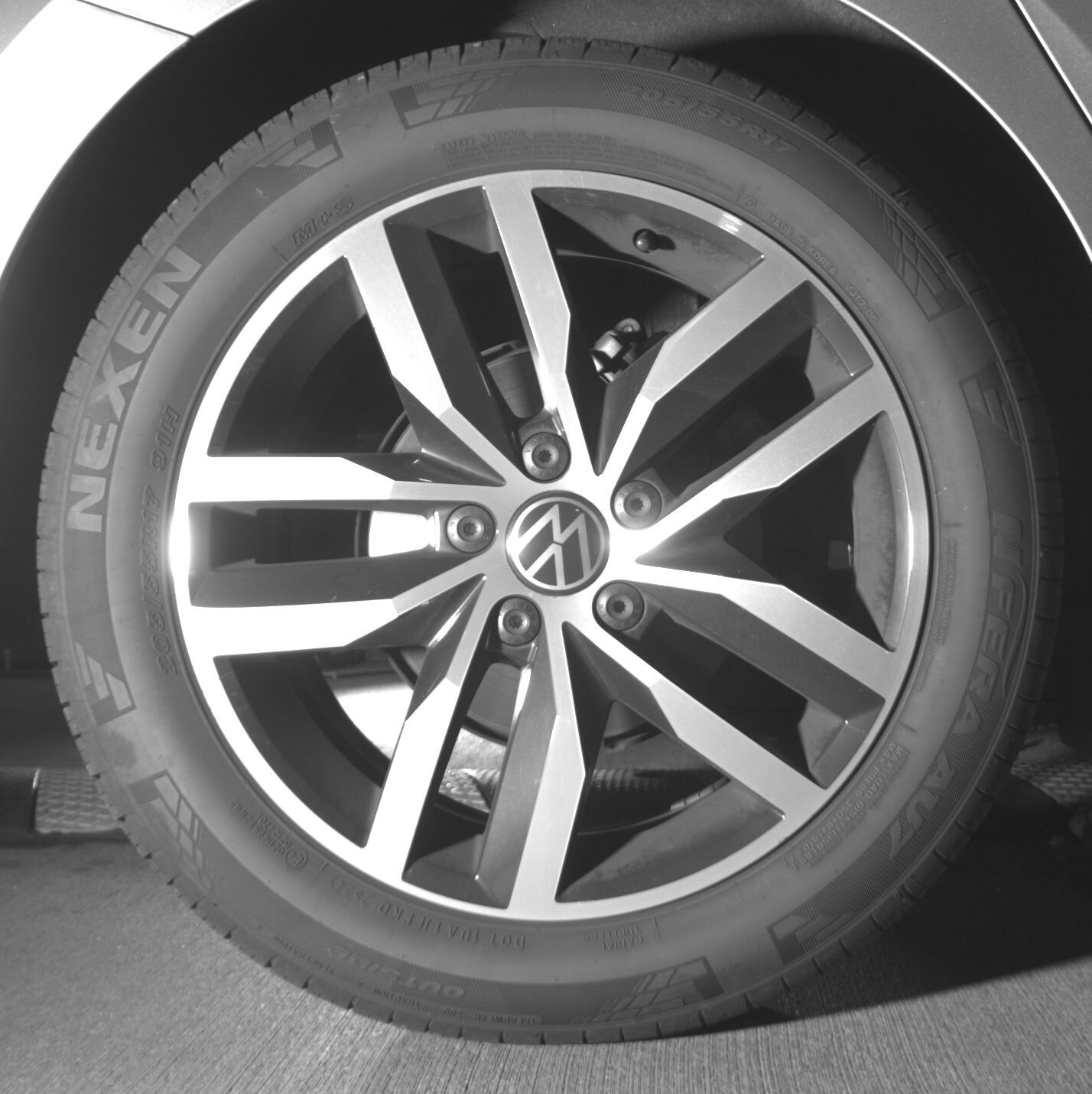 Thumbnail: 2025 Volkswagen Jetta - 12