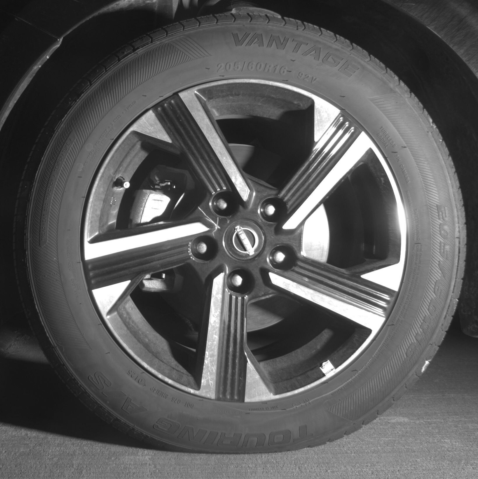 Thumbnail: 2025 Nissan Sentra - 9