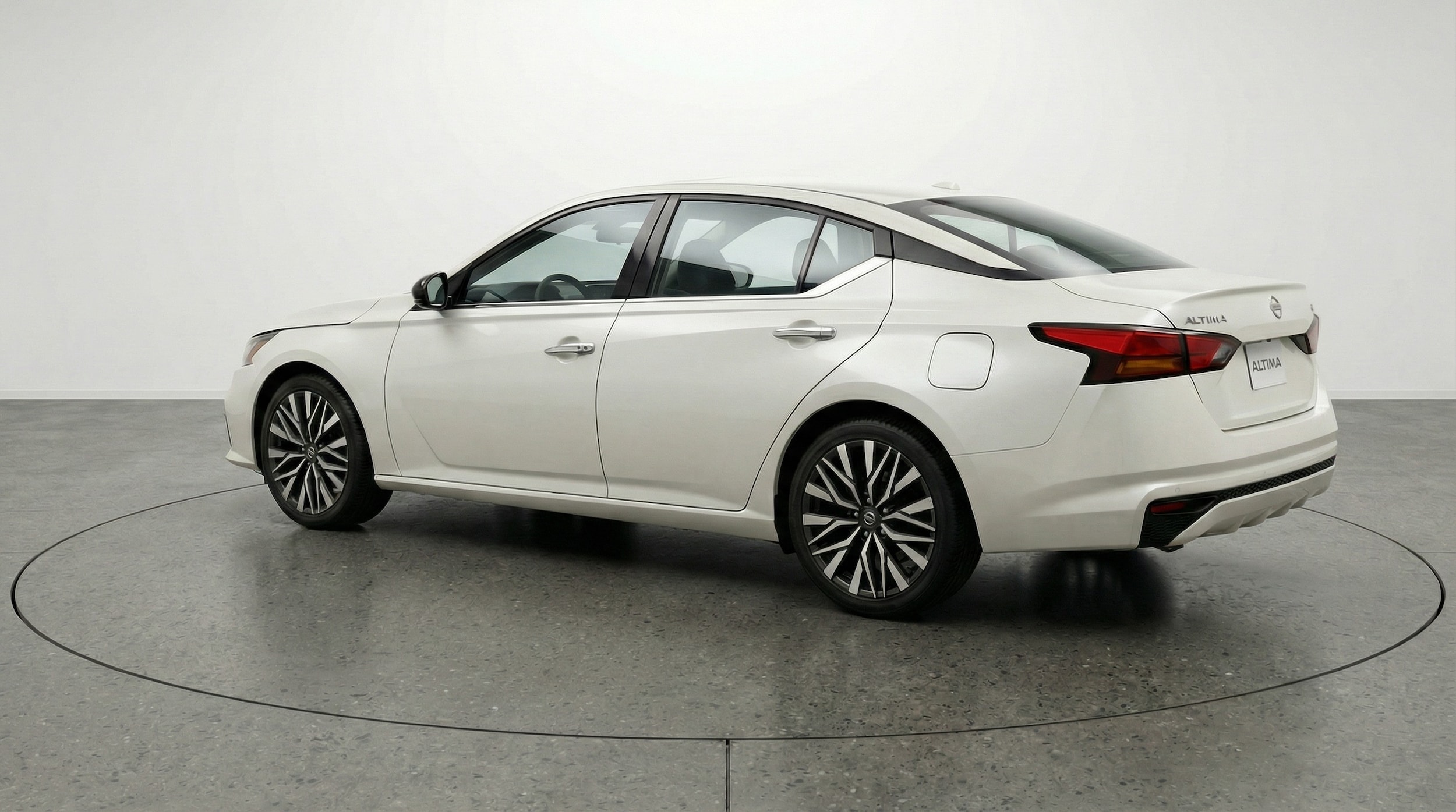 Thumbnail: 2025 Nissan Altima - 5