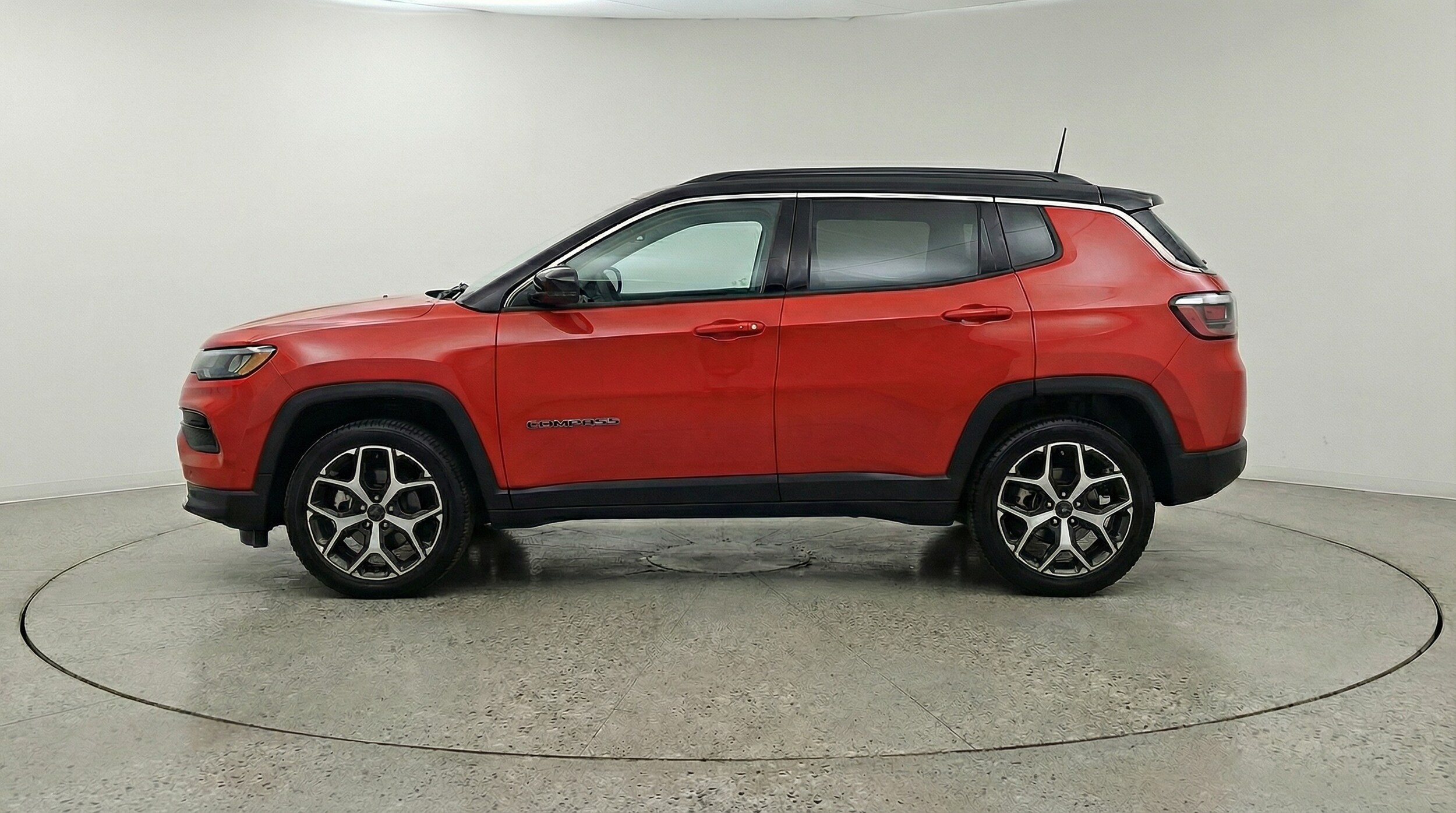 Thumbnail: 2025 Jeep Compass - 4