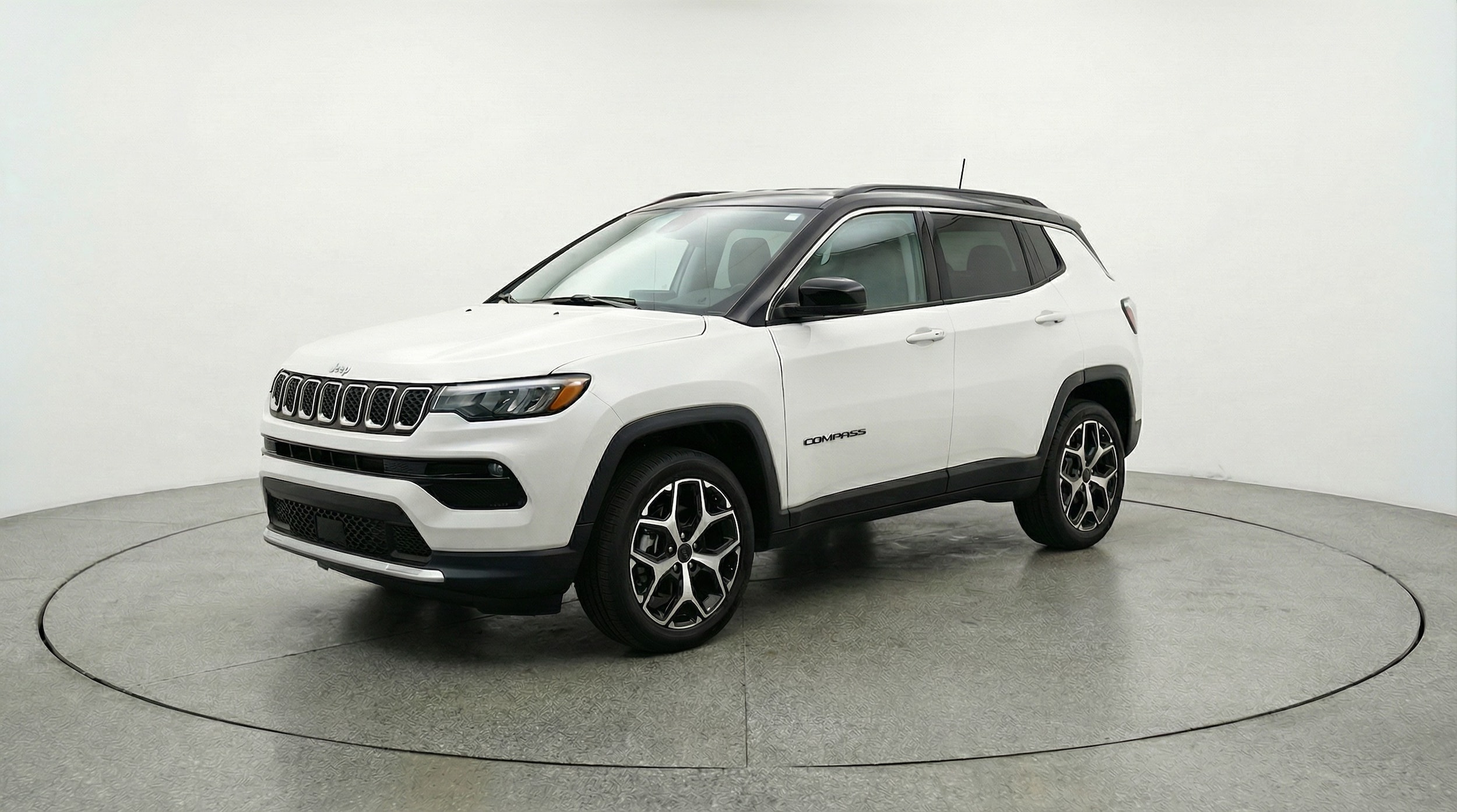 Thumbnail: 2025 Jeep Compass - 3