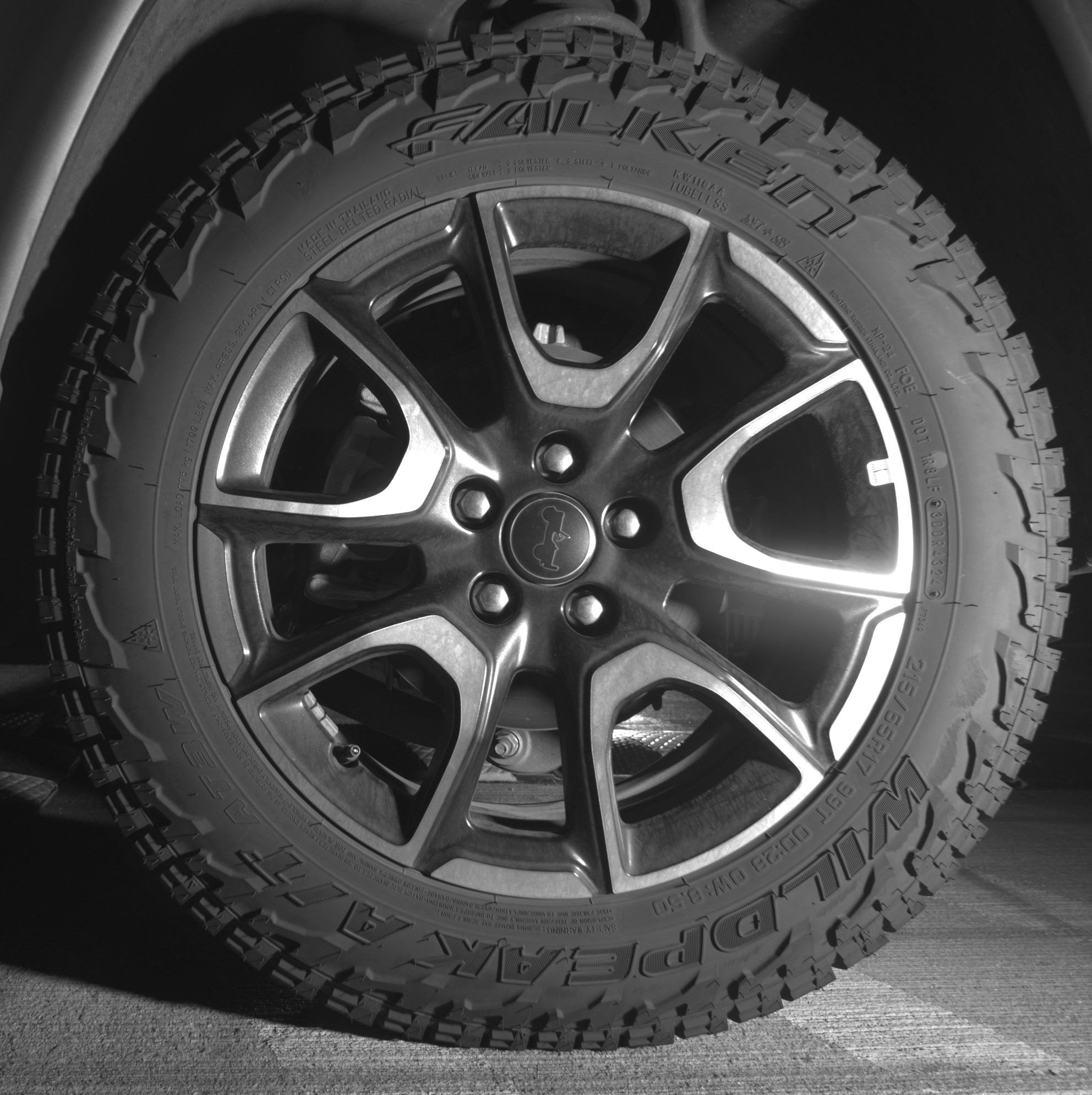 Thumbnail: 2025 Jeep Compass - 14