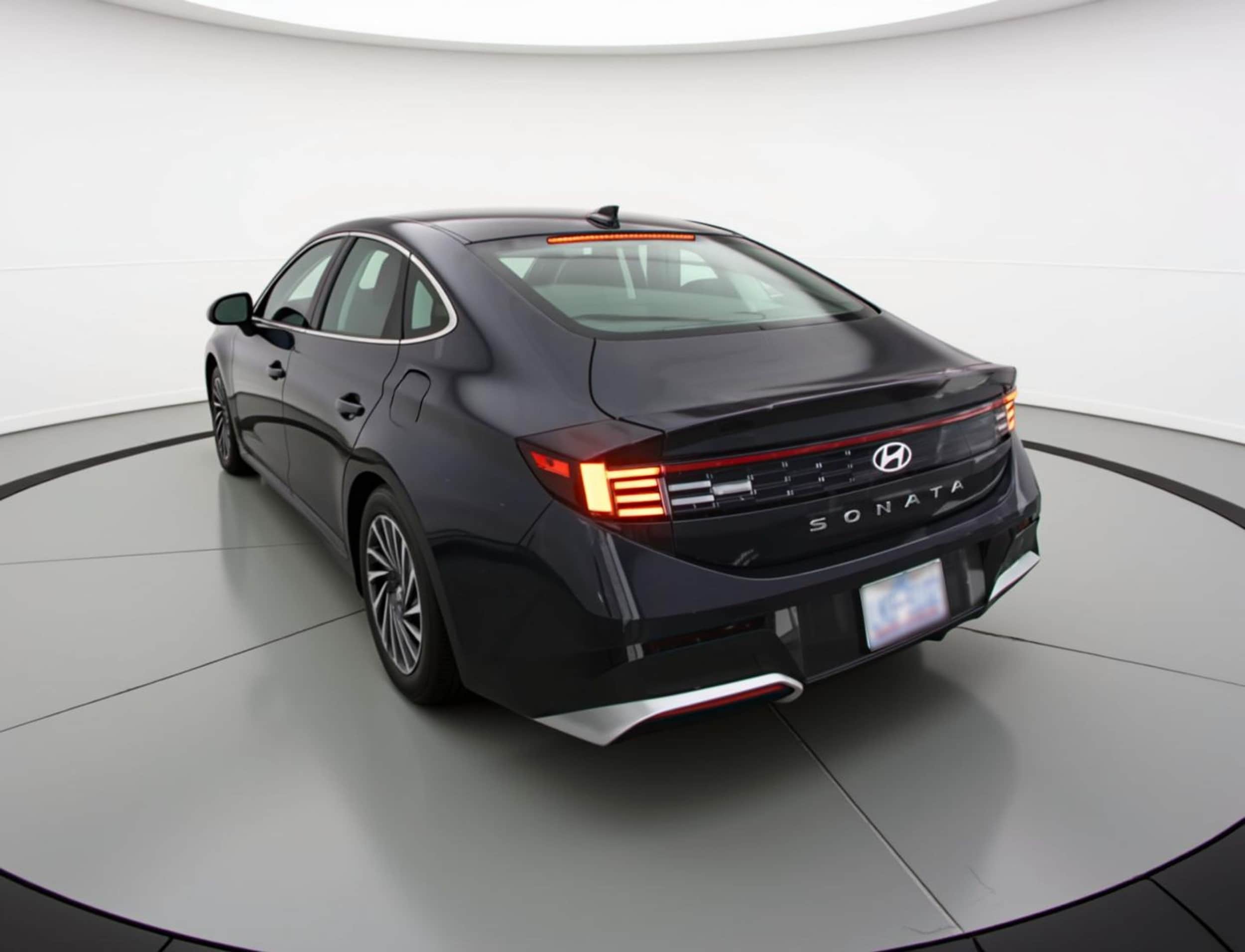 Thumbnail: 2025 Hyundai Sonata - 5