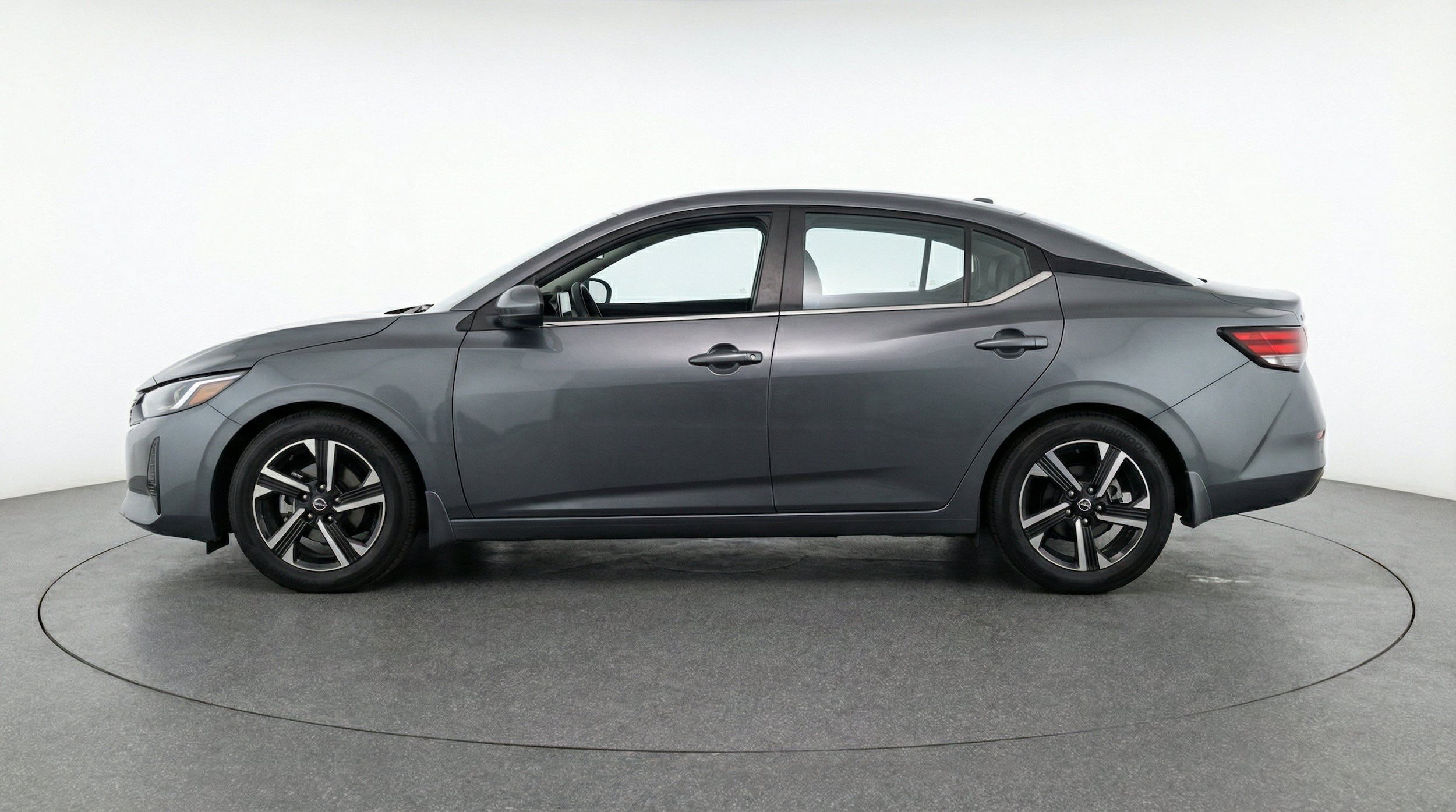 Thumbnail: 2025 Nissan Sentra - 5