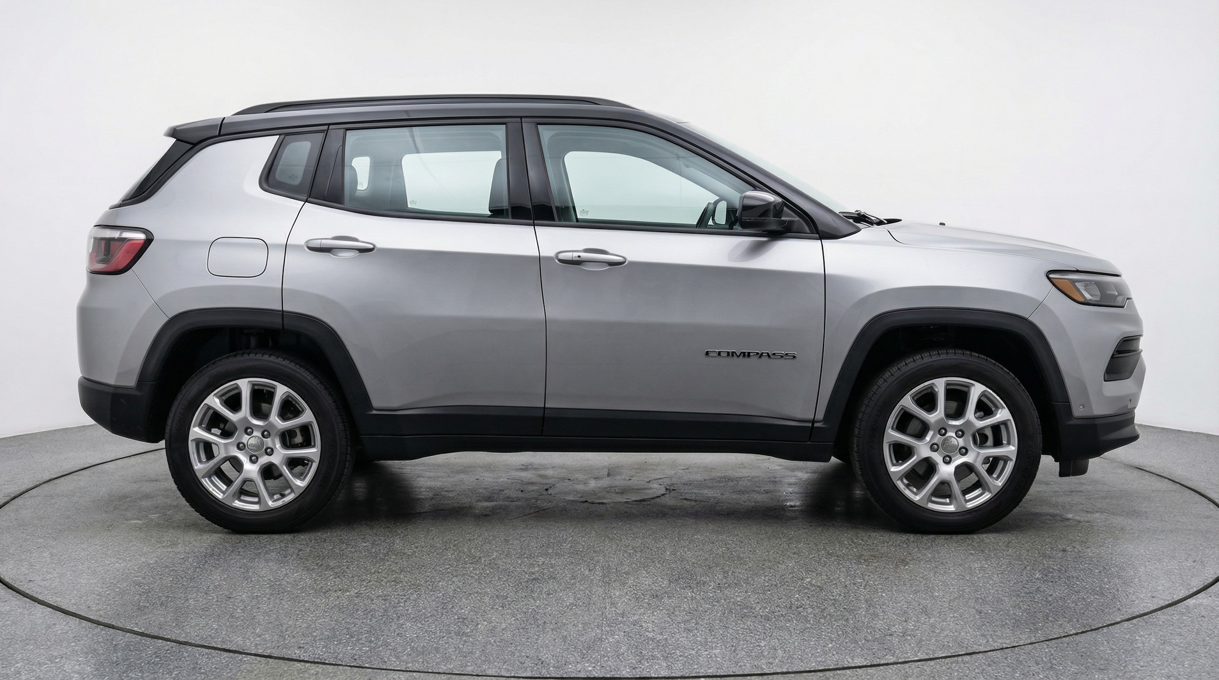 Thumbnail: 2025 Jeep Compass - 8