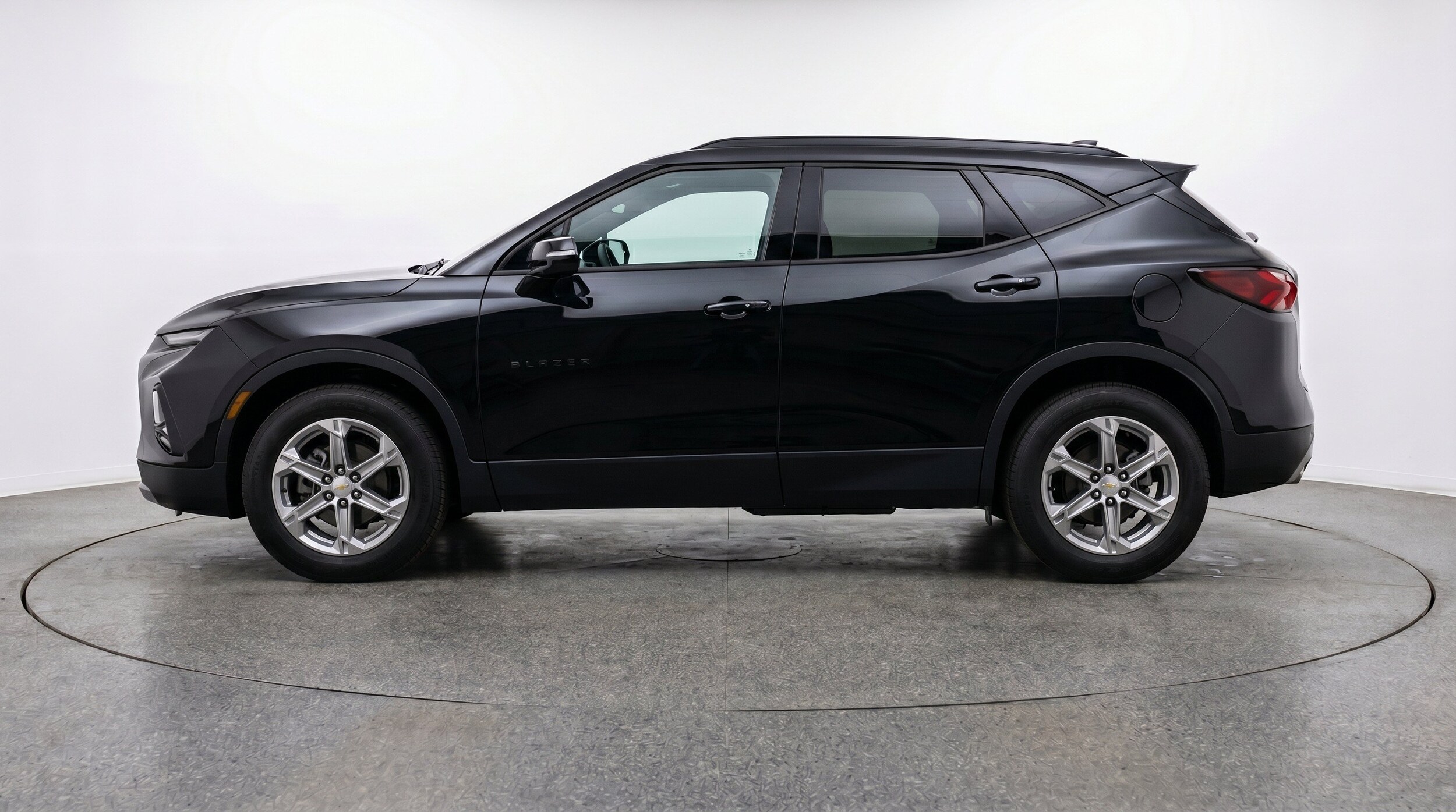 Thumbnail: 2025 Chevrolet Blazer - 3