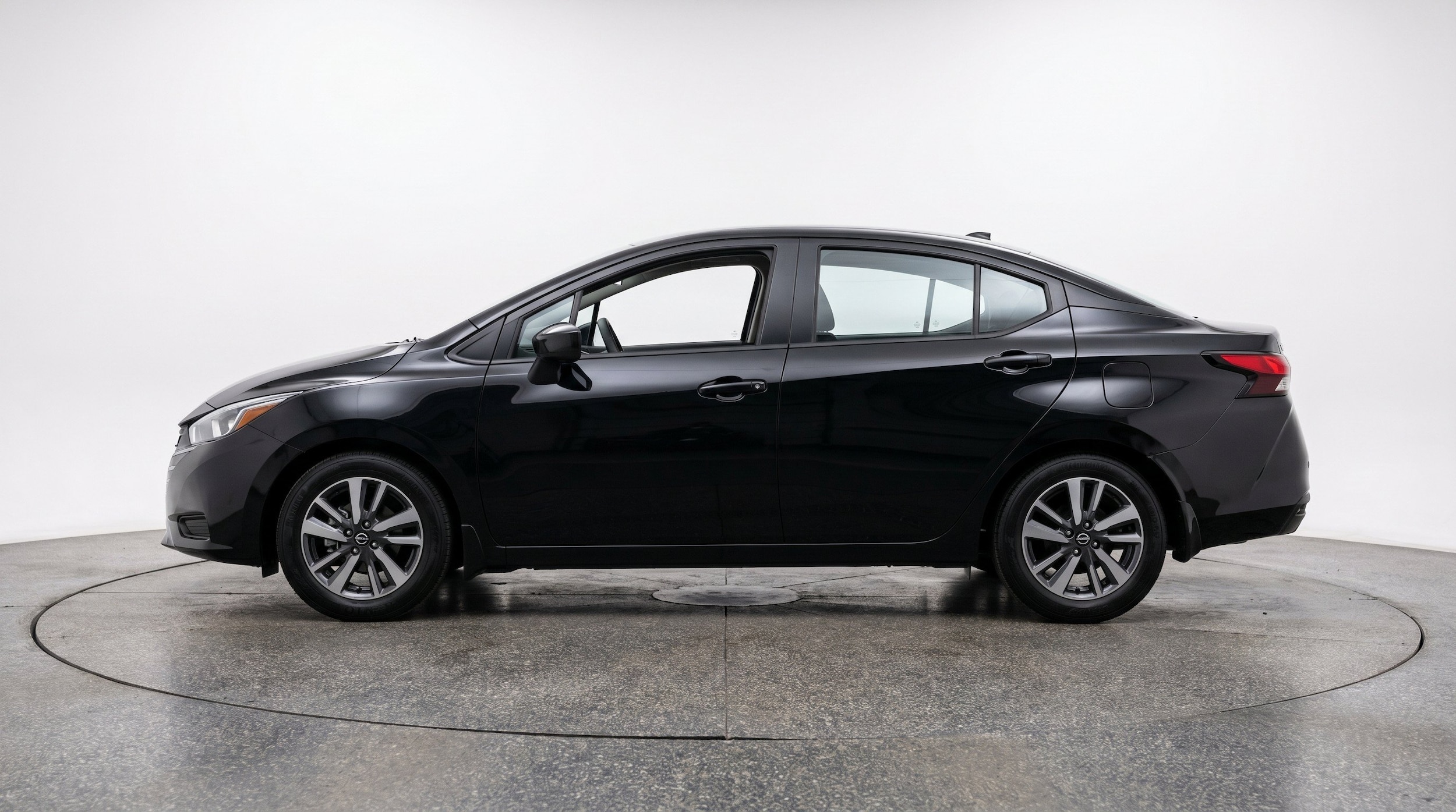 Thumbnail: 2025 Nissan Versa - 5