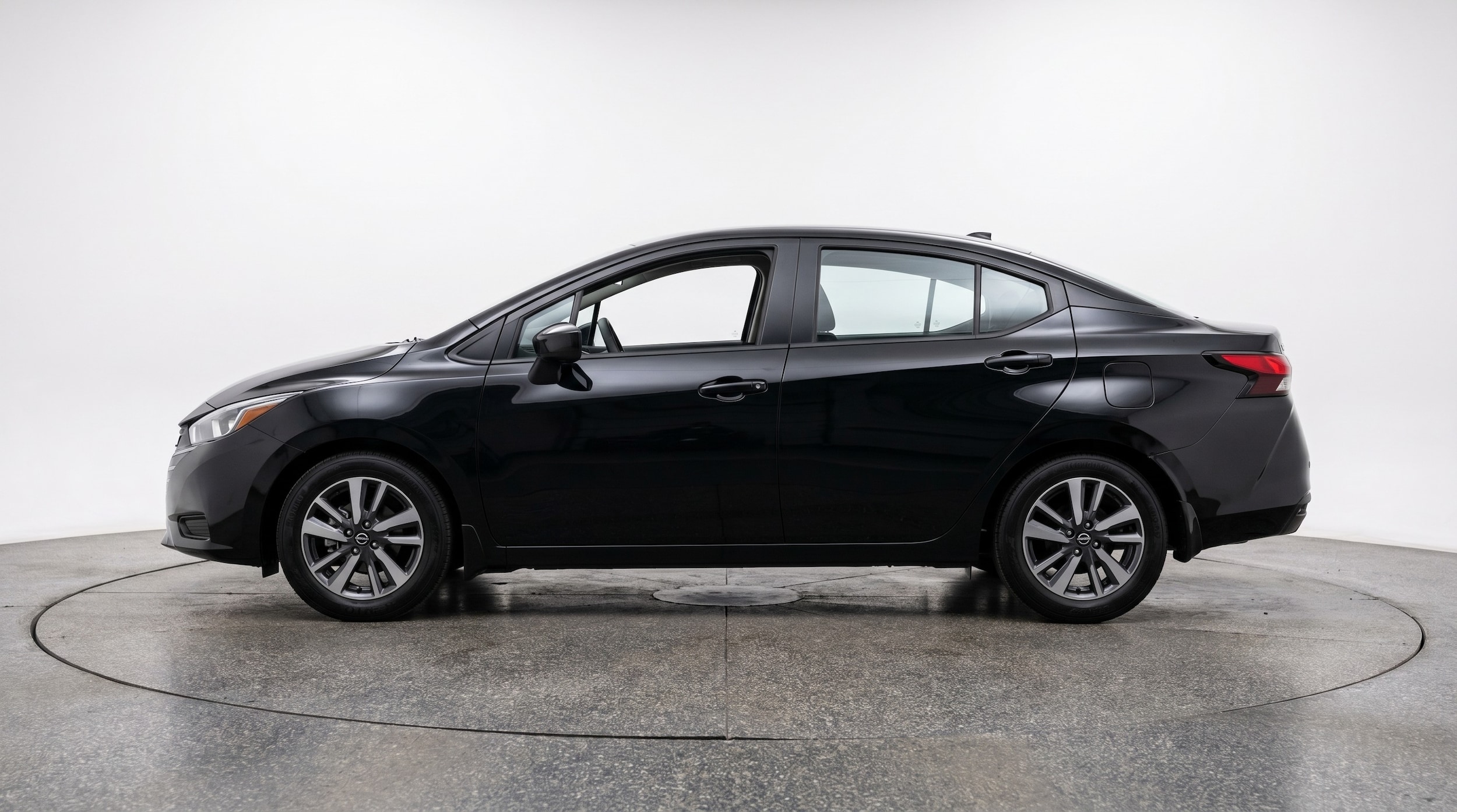 Thumbnail: 2025 Nissan Versa - 4