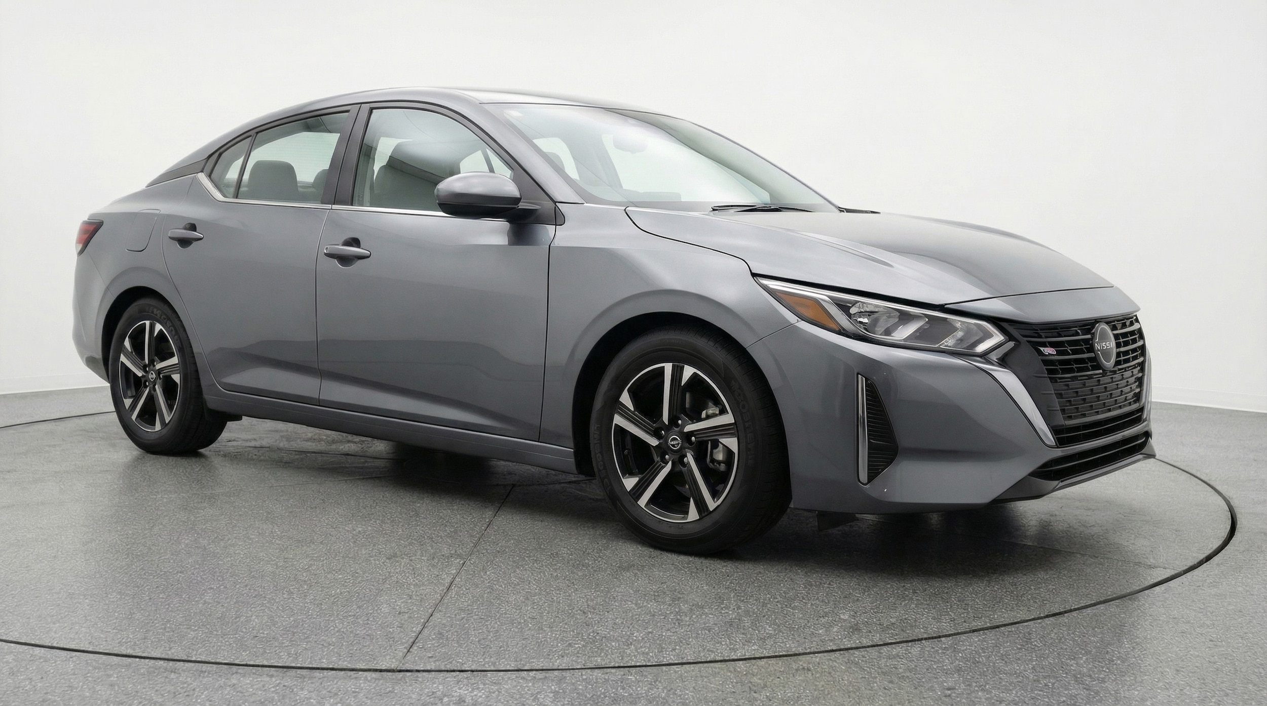 Thumbnail: 2025 Nissan Sentra - 1