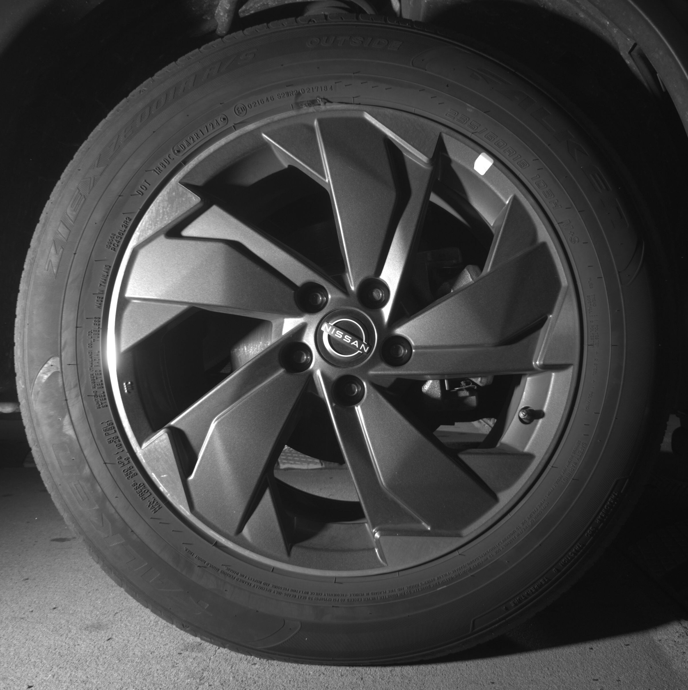 Thumbnail: 2025 Nissan Rogue - 10