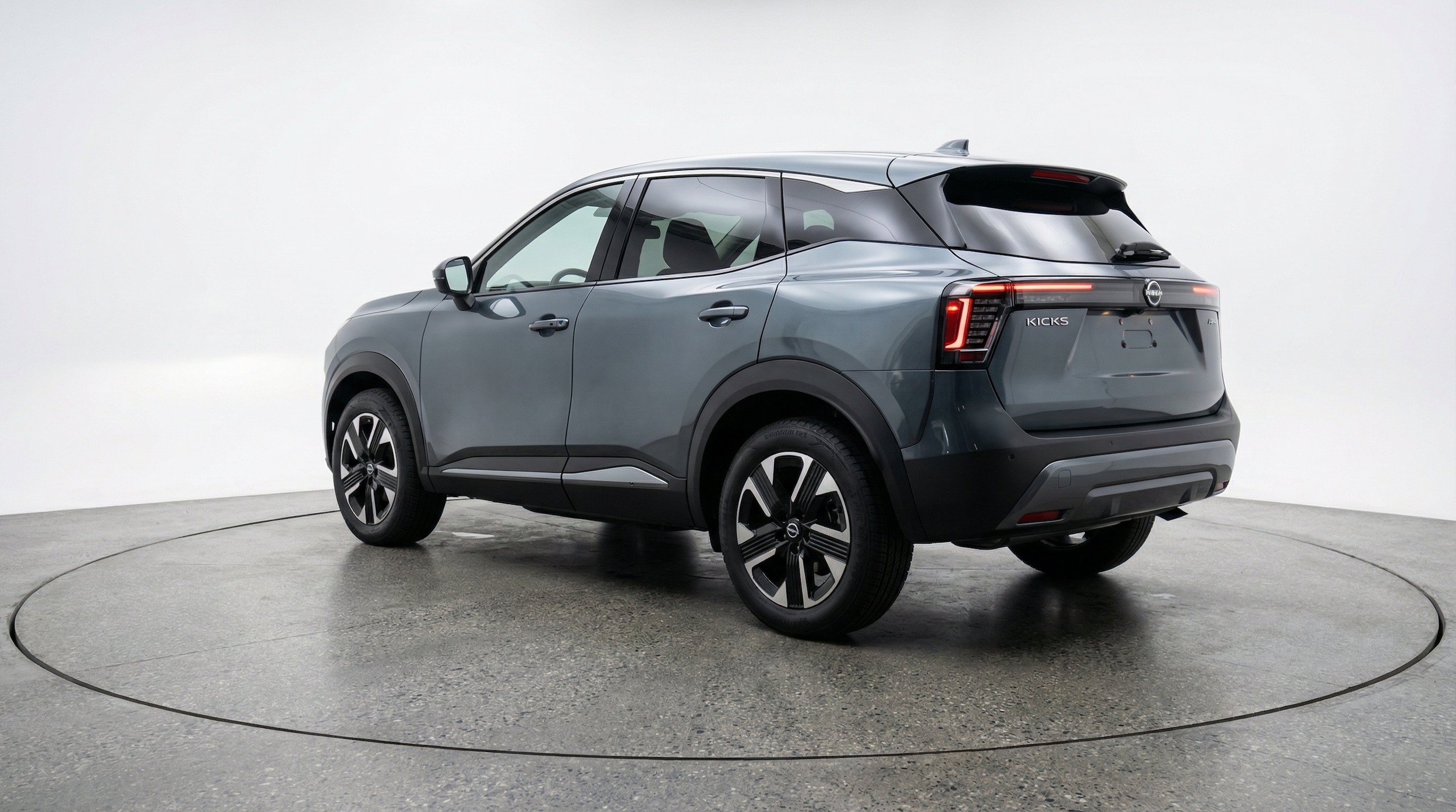 Thumbnail: 2026 Nissan Kicks - 6