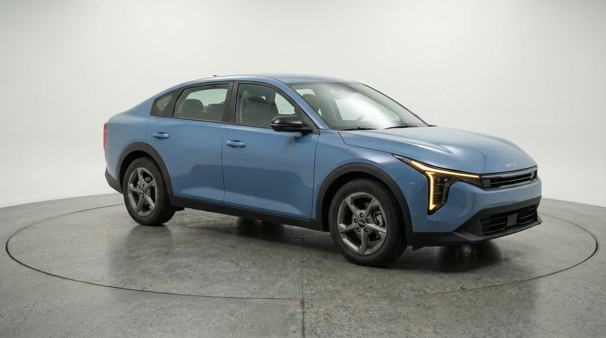 Thumbnail: 2025 Kia K4 - 1