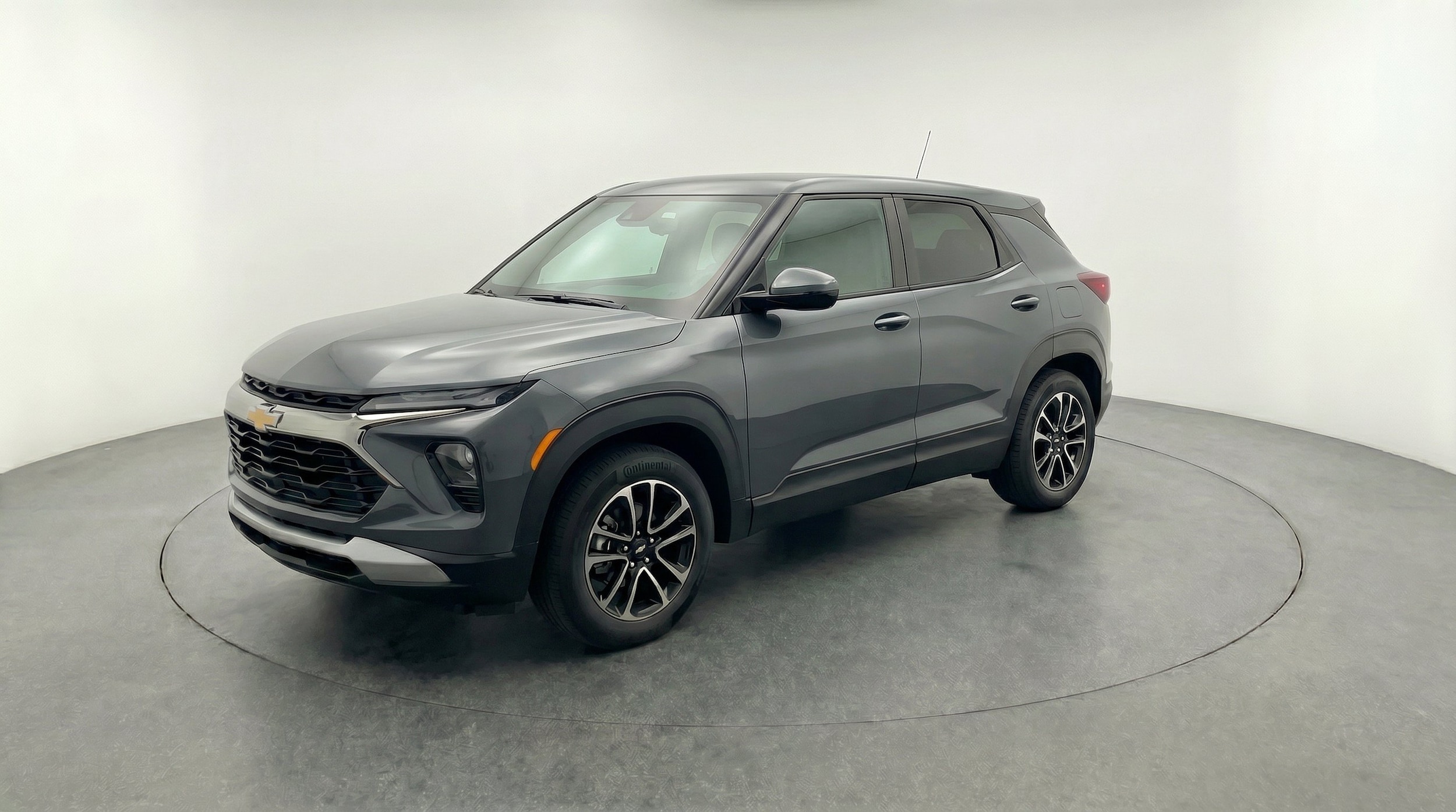 Thumbnail: 2025 Chevrolet TrailBlazer - 3
