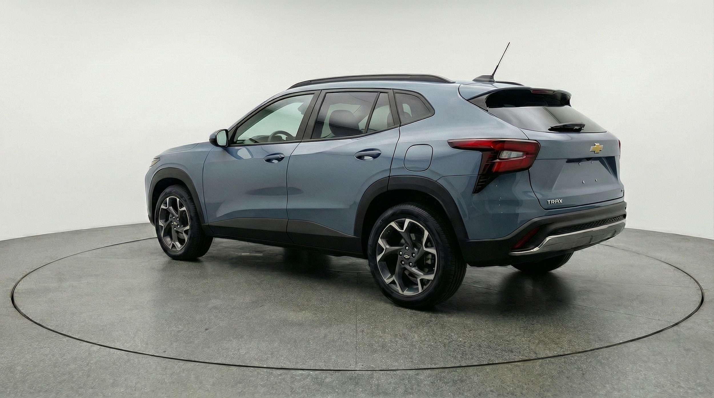 Thumbnail: 2025 Chevrolet Trax - 5