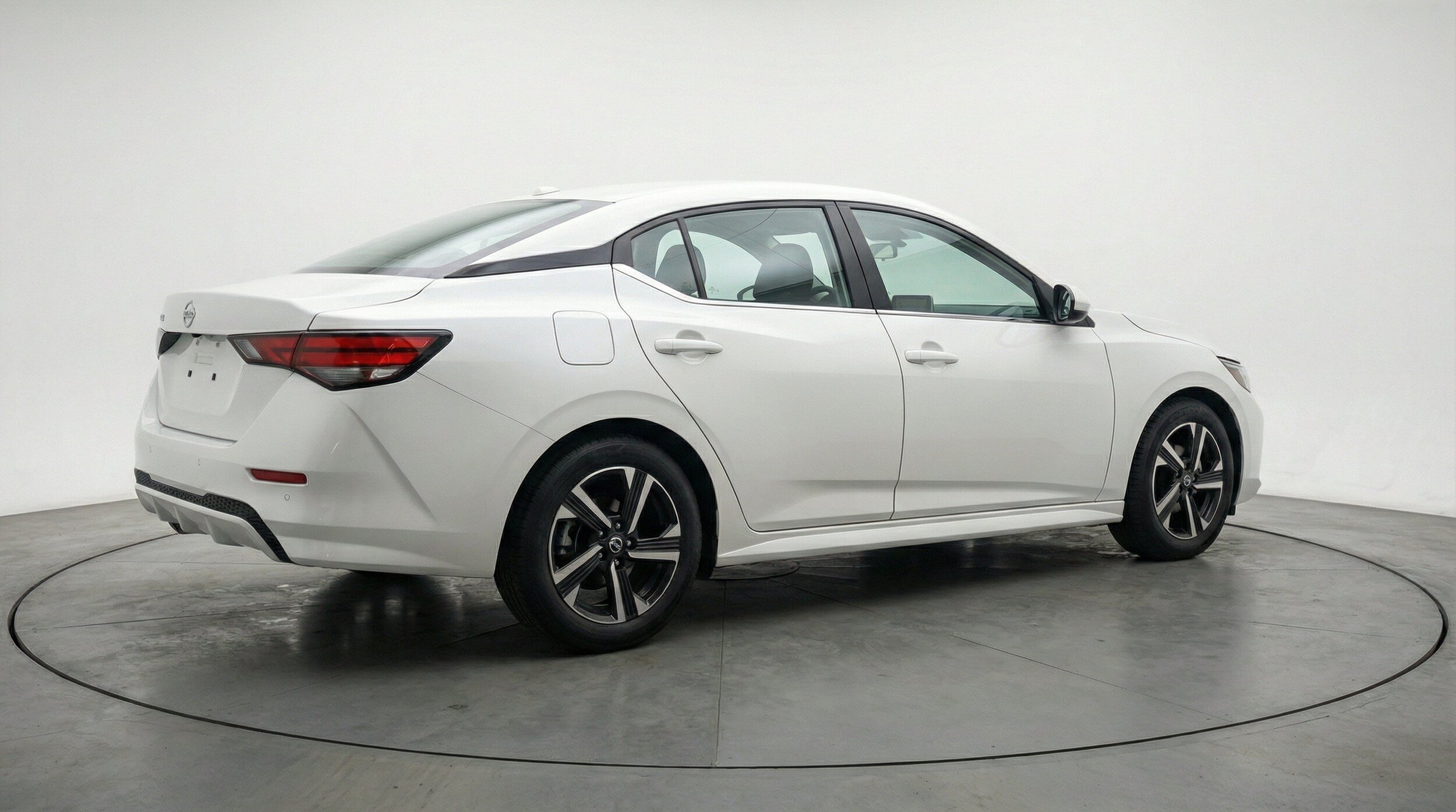 Thumbnail: 2025 Nissan Sentra - 9