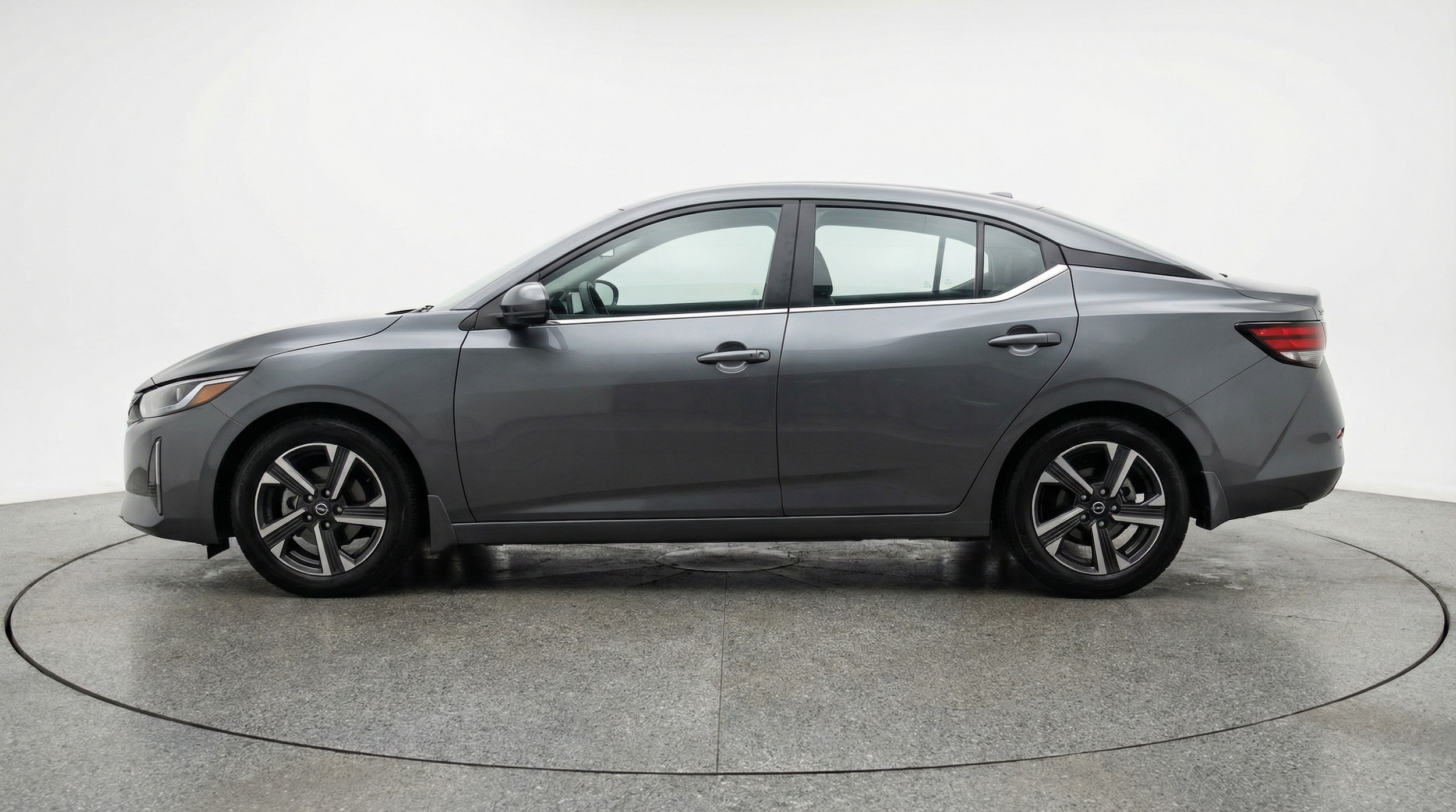 Thumbnail: 2025 Nissan Sentra - 4
