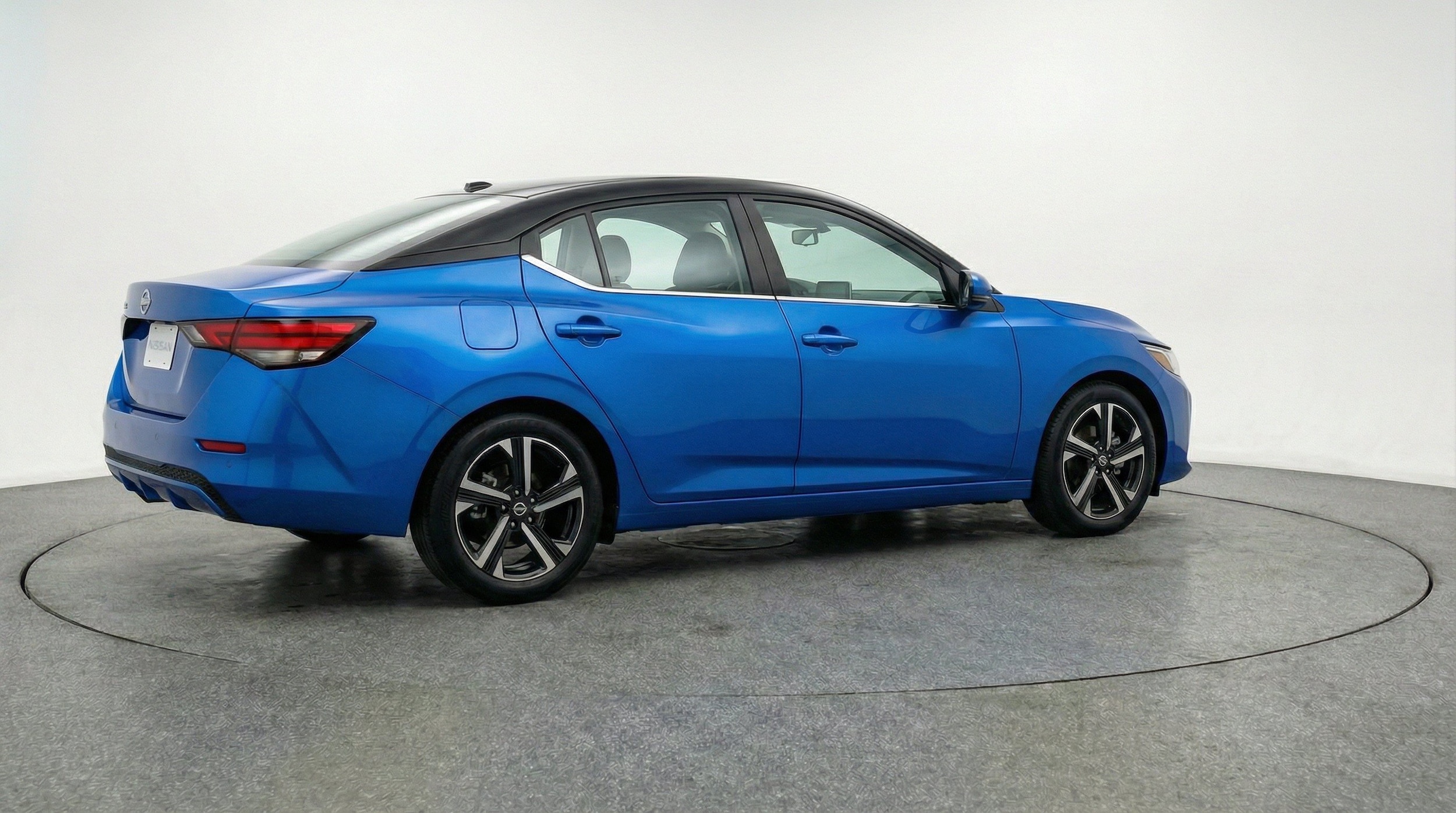 Thumbnail: 2025 Nissan Sentra - 9