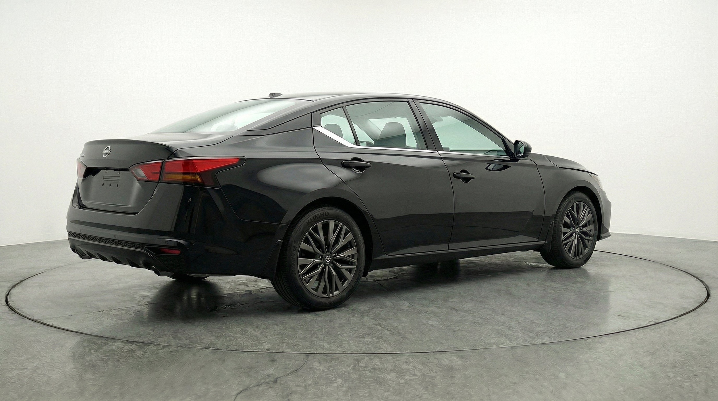Thumbnail: 2026 Nissan Altima - 9