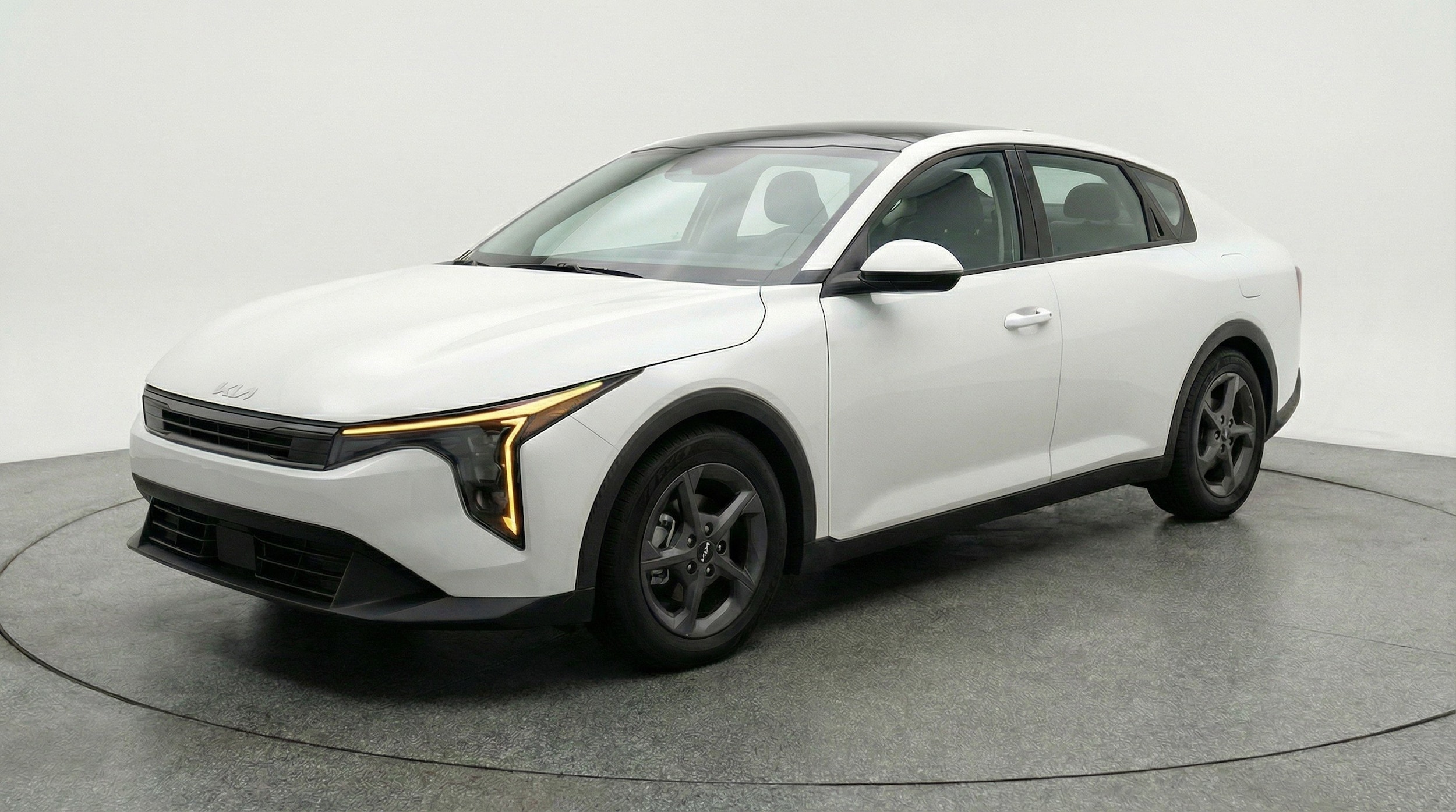 Thumbnail: 2025 Kia K4 - 3