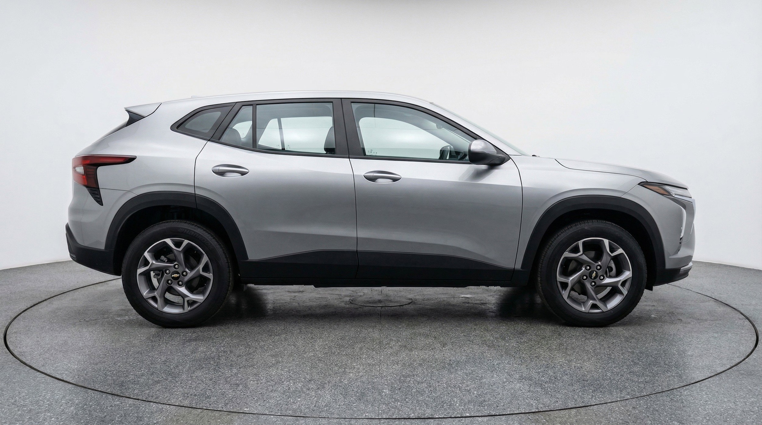 Thumbnail: 2025 Chevrolet Trax - 11