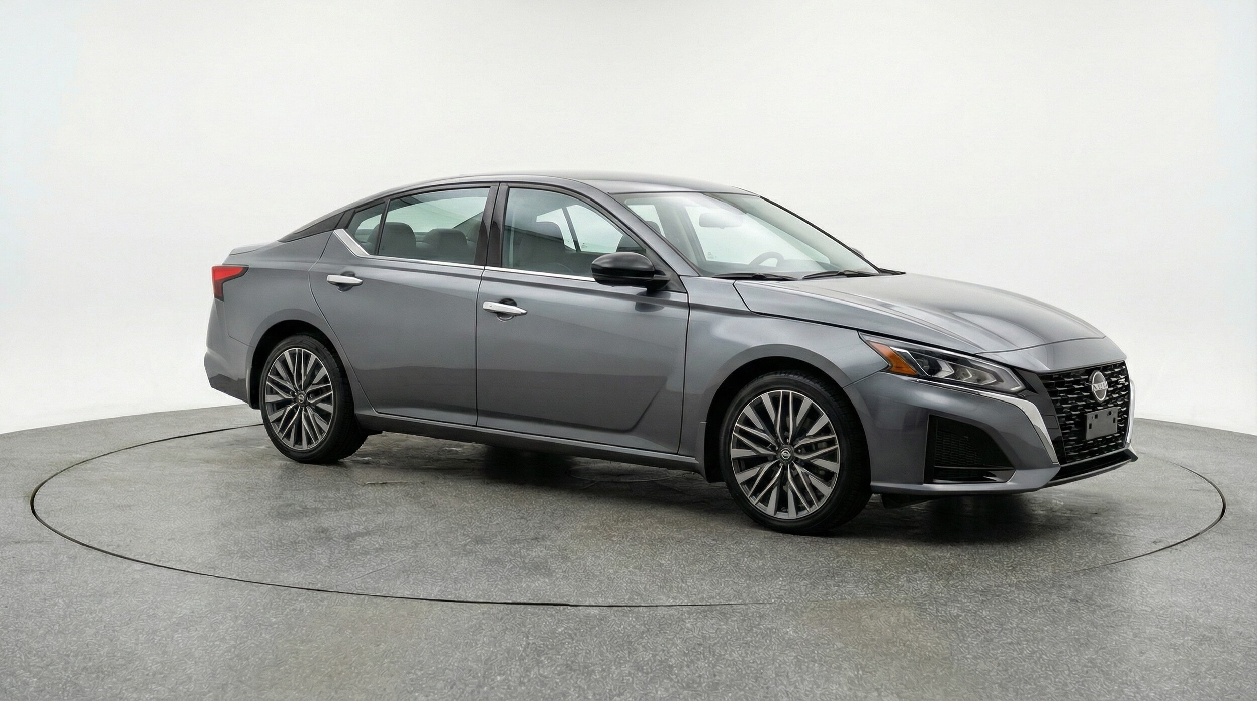 Thumbnail: 2025 Nissan Altima - 1