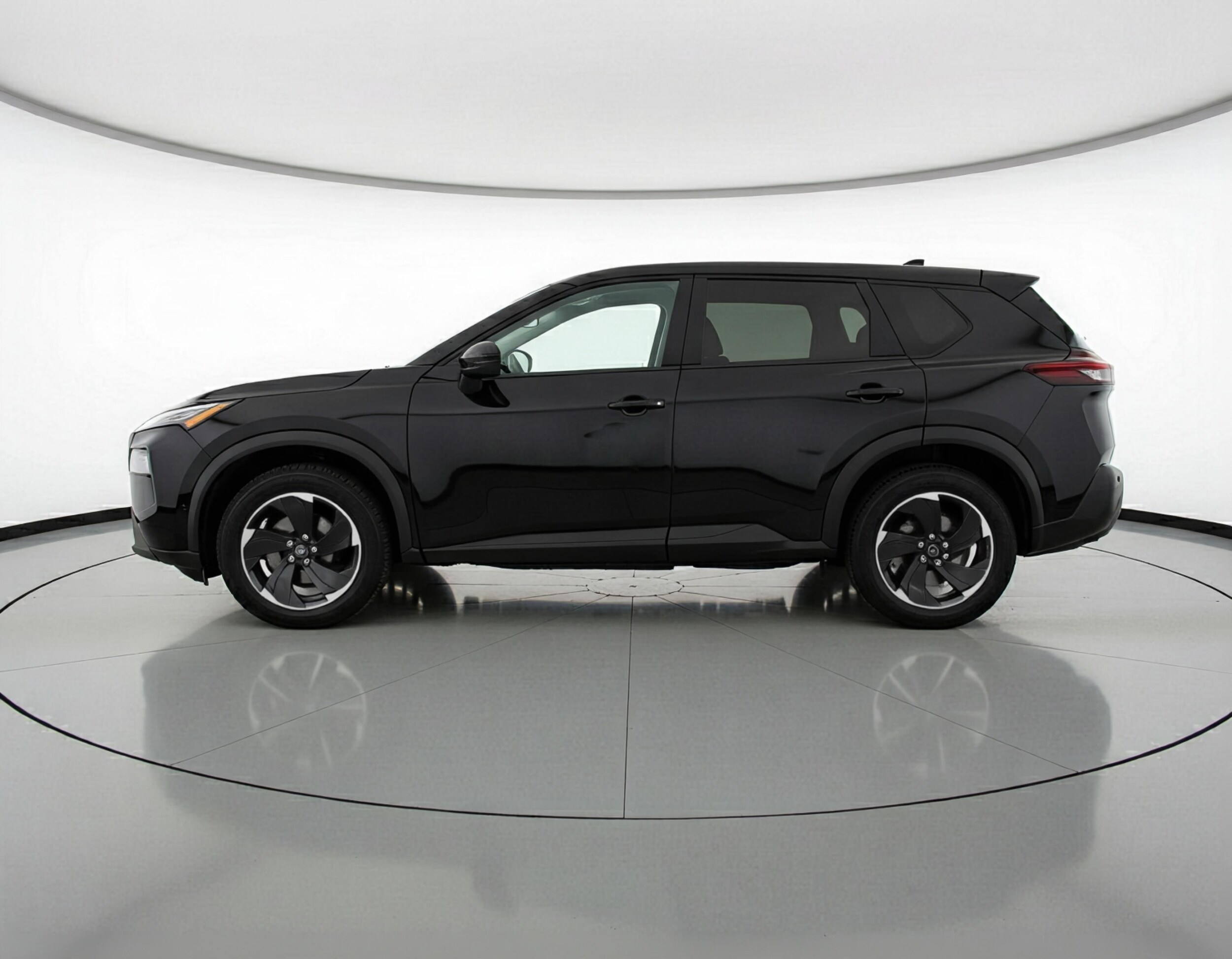 Thumbnail: 2025 Nissan Rogue - 4