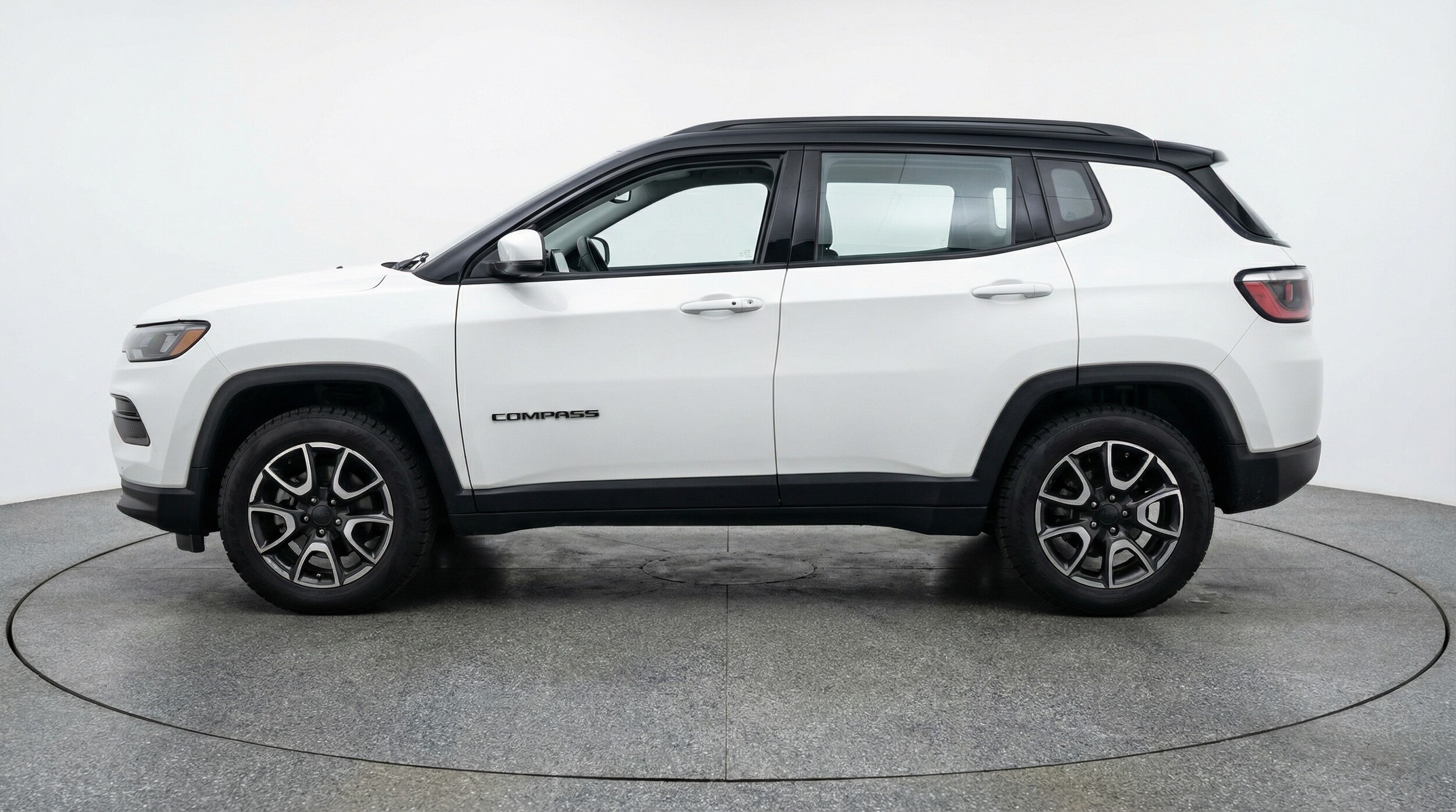 Thumbnail: 2025 Jeep Compass - 4