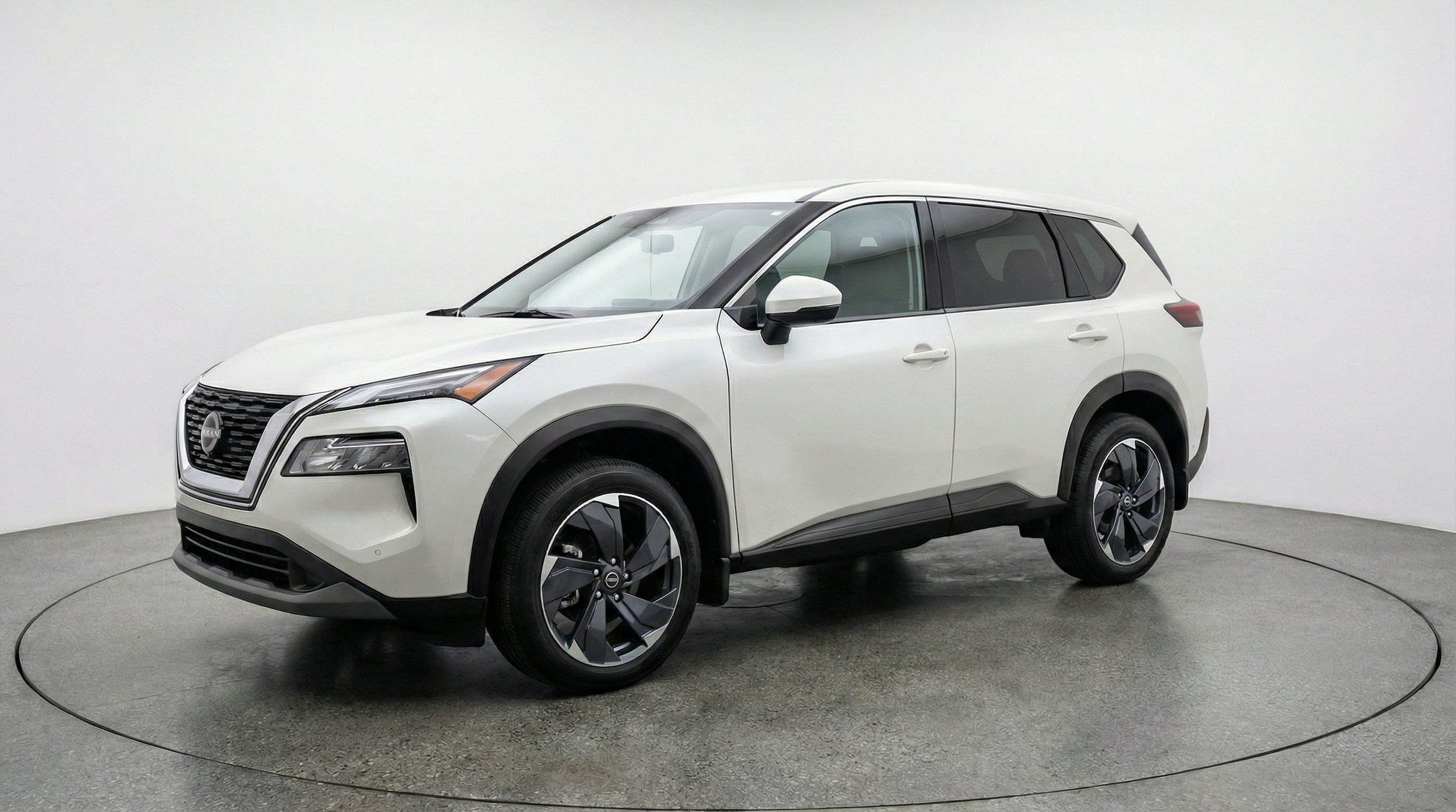 Thumbnail: 2025 Nissan Rogue - 3