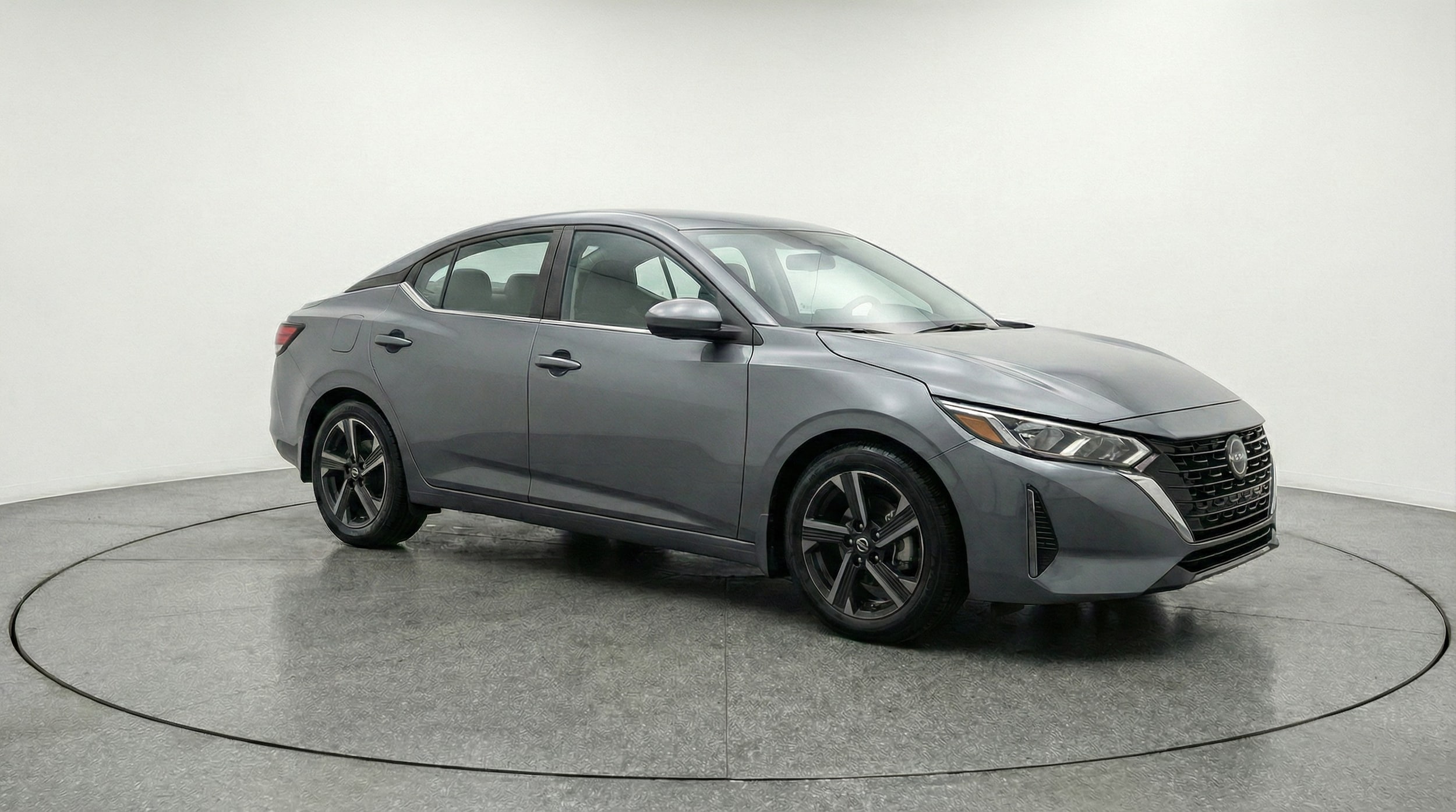 Thumbnail: 2025 Nissan Sentra - 1