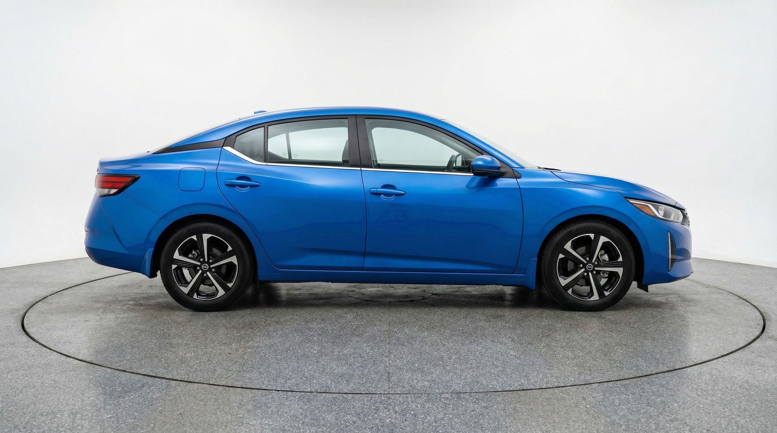 Thumbnail: 2025 Nissan Sentra - 8