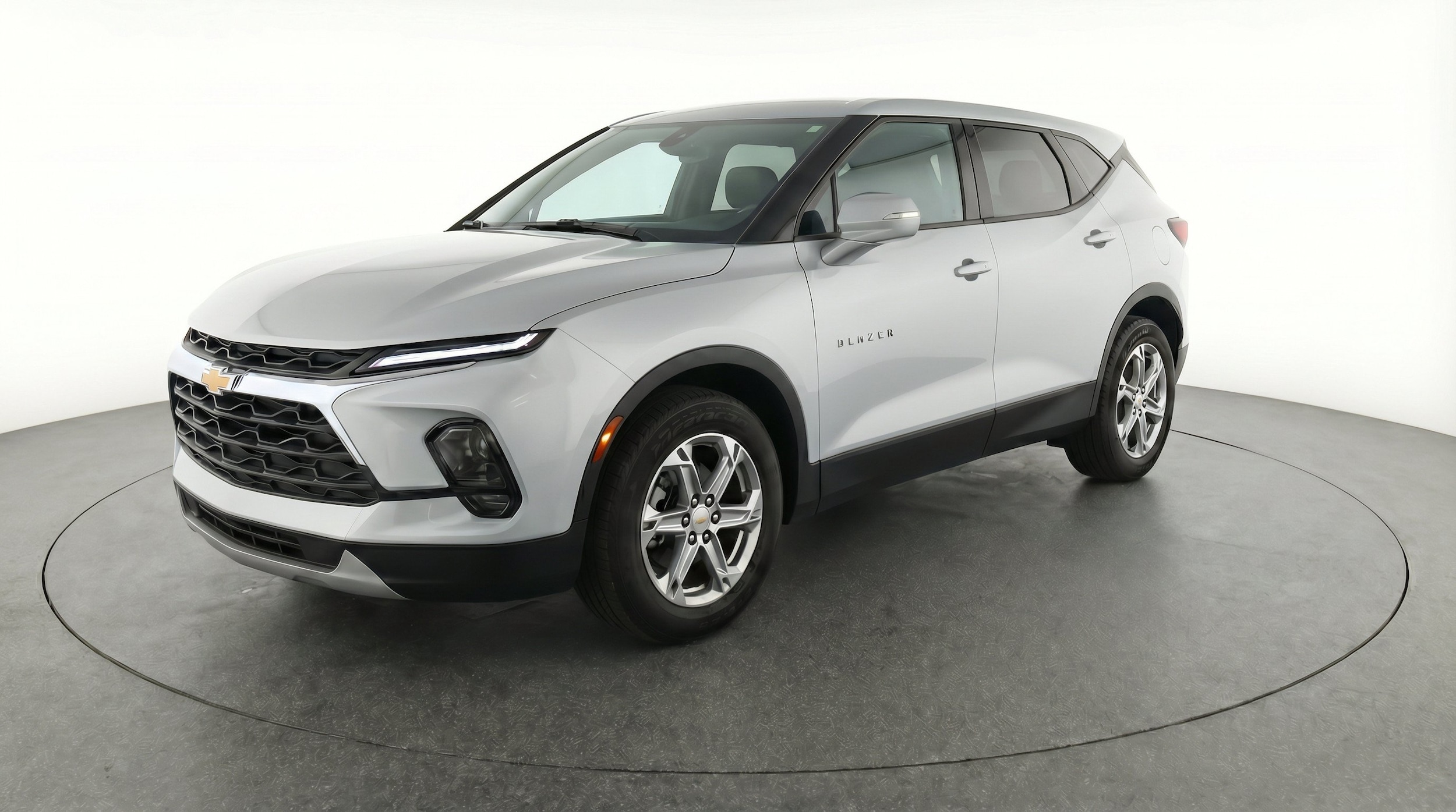 Thumbnail: 2025 Chevrolet Blazer - 3