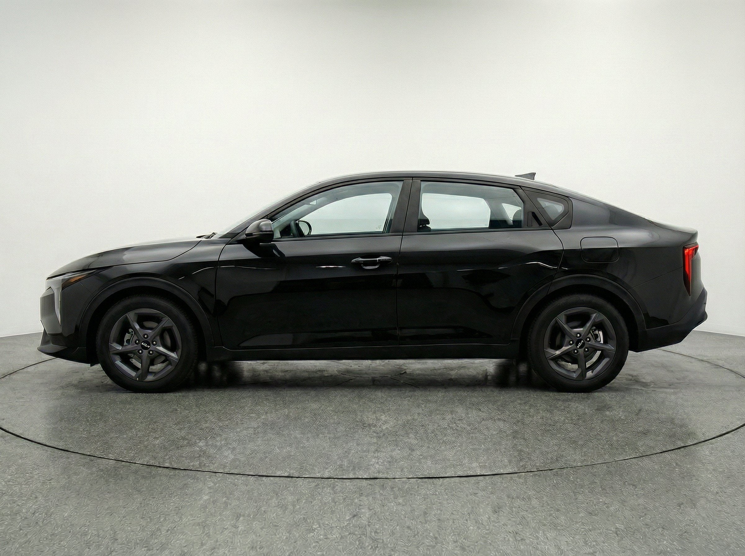 Thumbnail: 2025 Kia K4 - 5