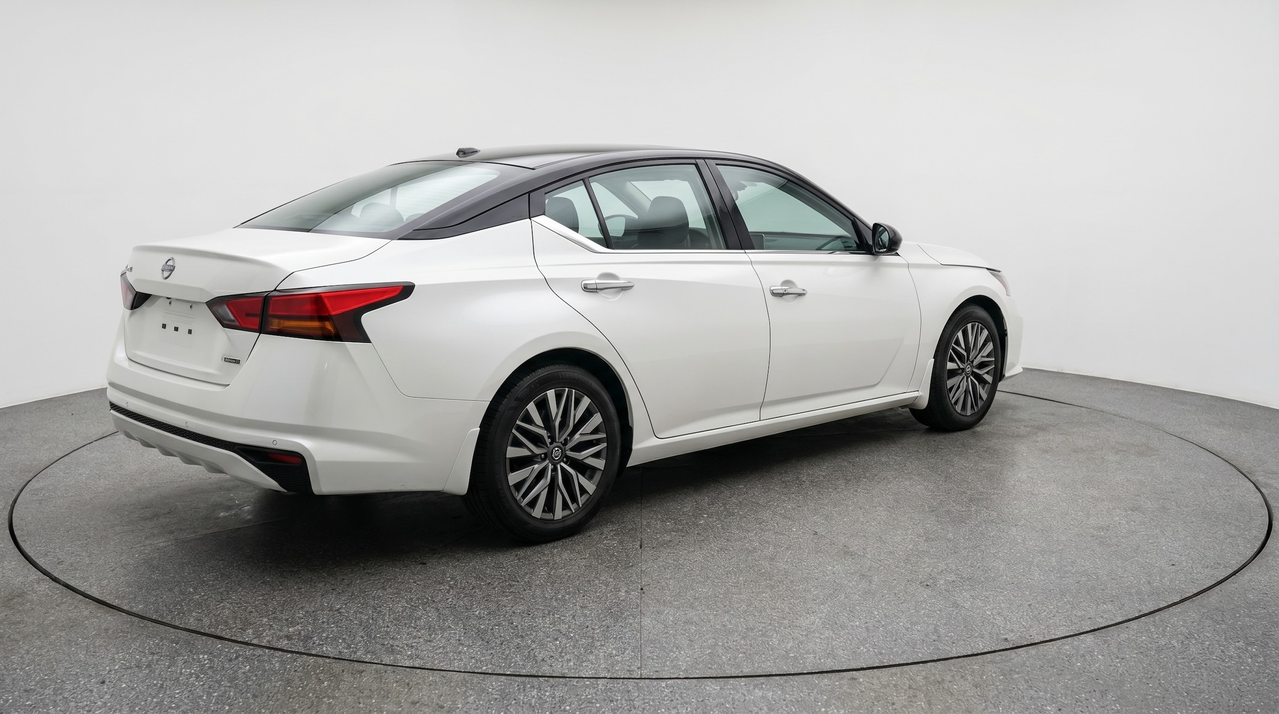 Thumbnail: 2025 Nissan Altima - 7
