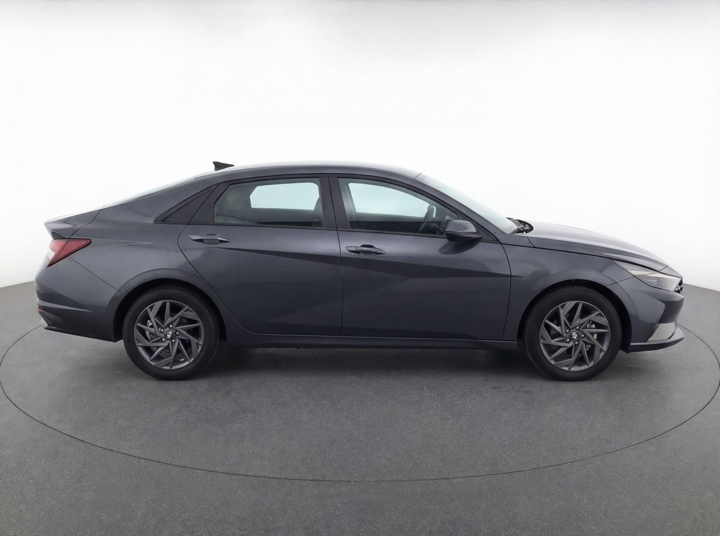 Thumbnail: 2024 Hyundai Elantra - 11