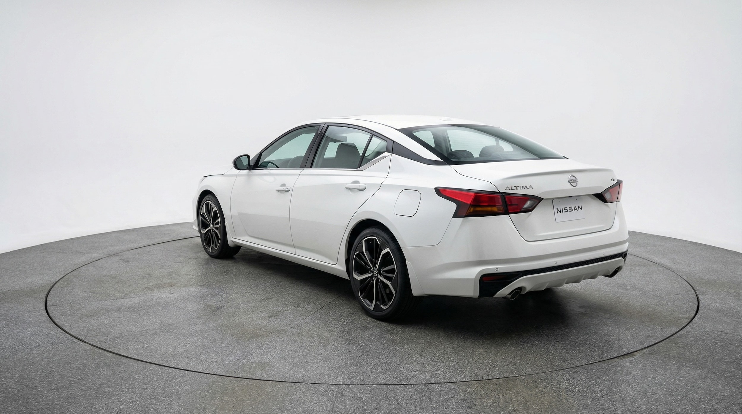 Thumbnail: 2025 Nissan Altima - 5