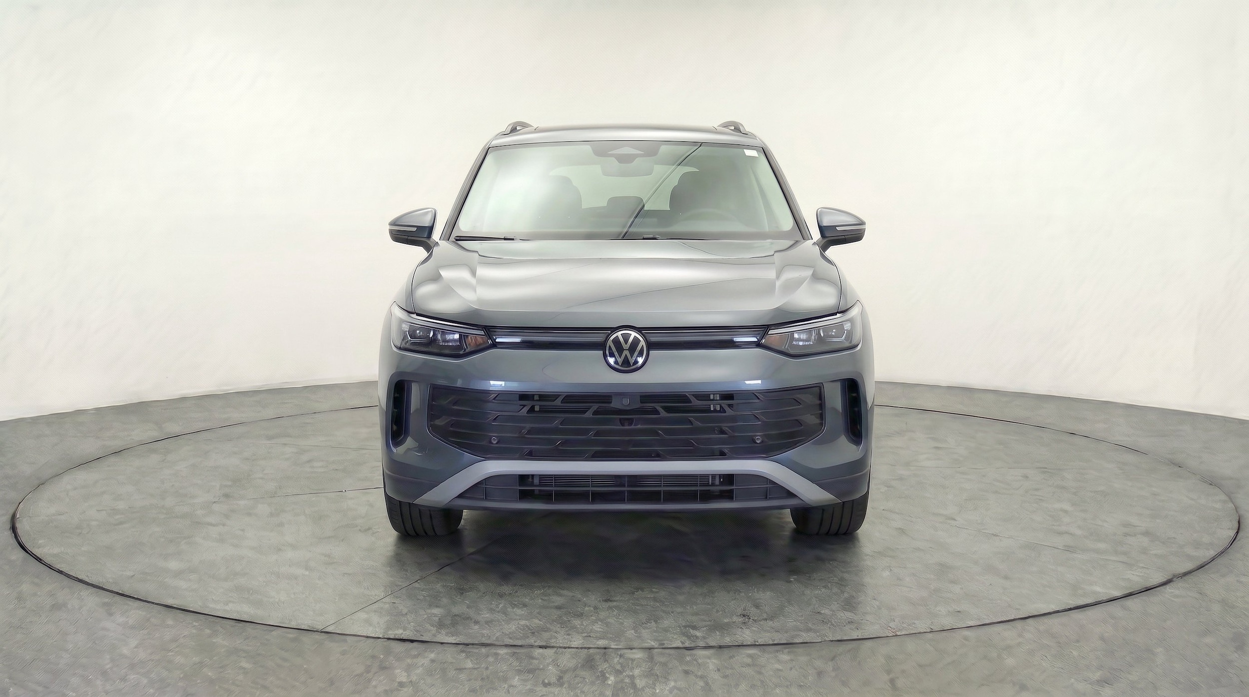 Thumbnail: 2026 Volkswagen Tiguan - 2