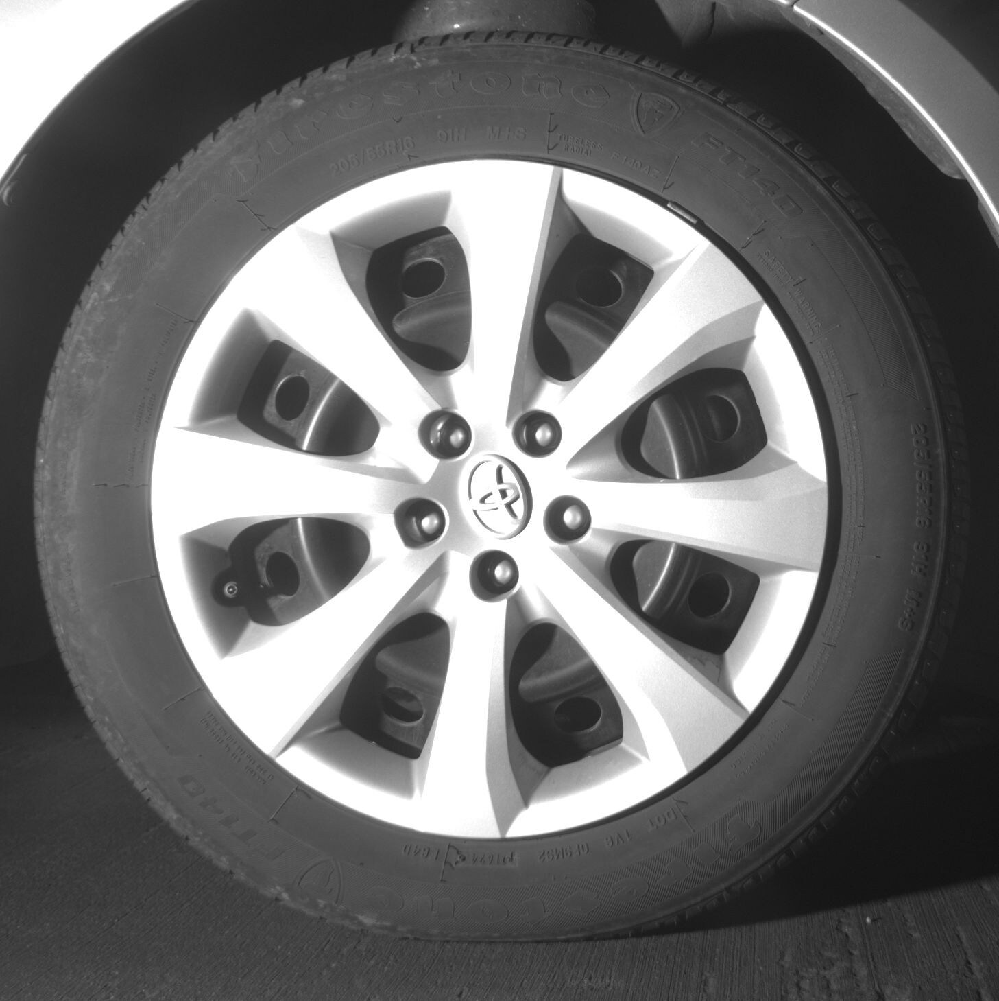 Thumbnail: 2024 Toyota Corolla - 10