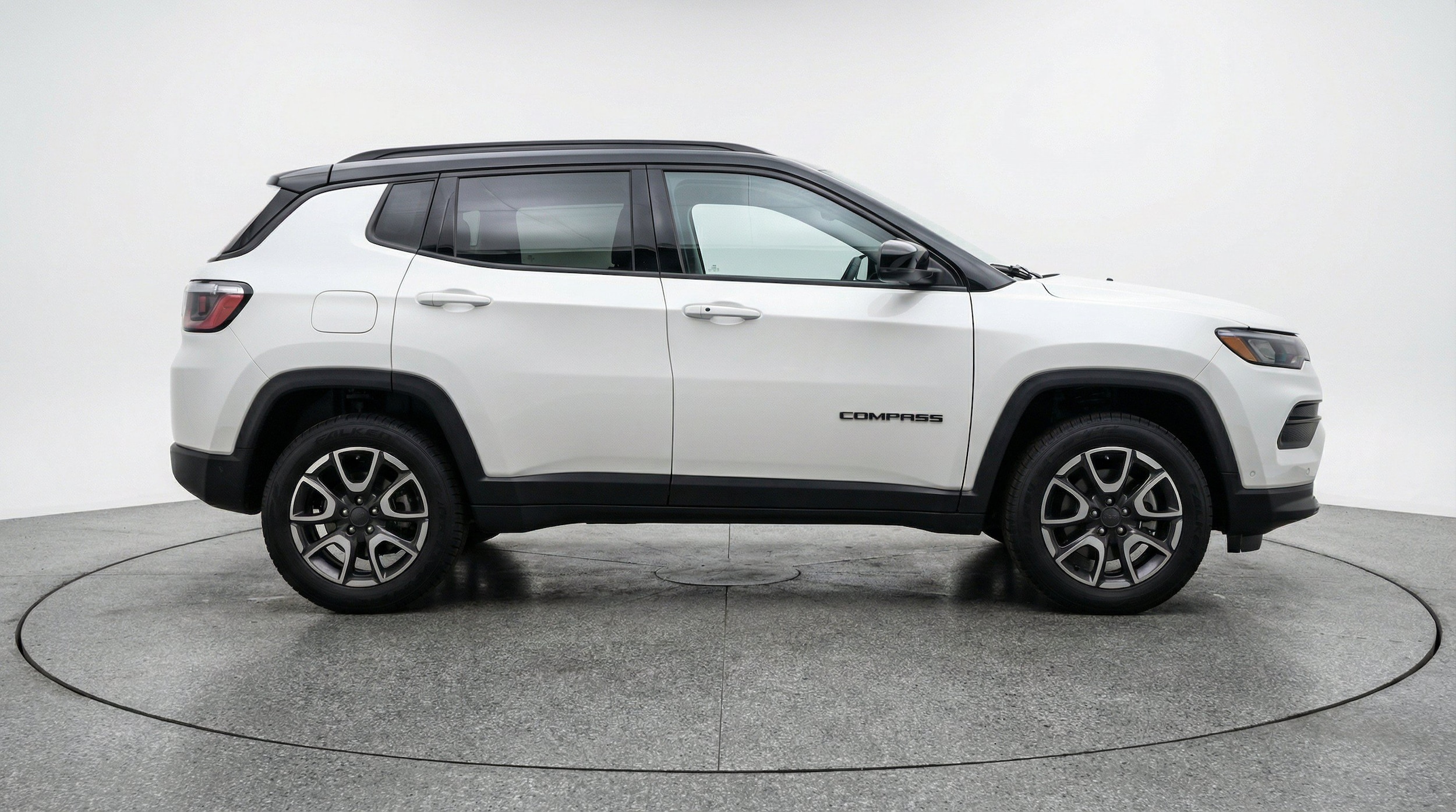 Thumbnail: 2025 Jeep Compass - 10
