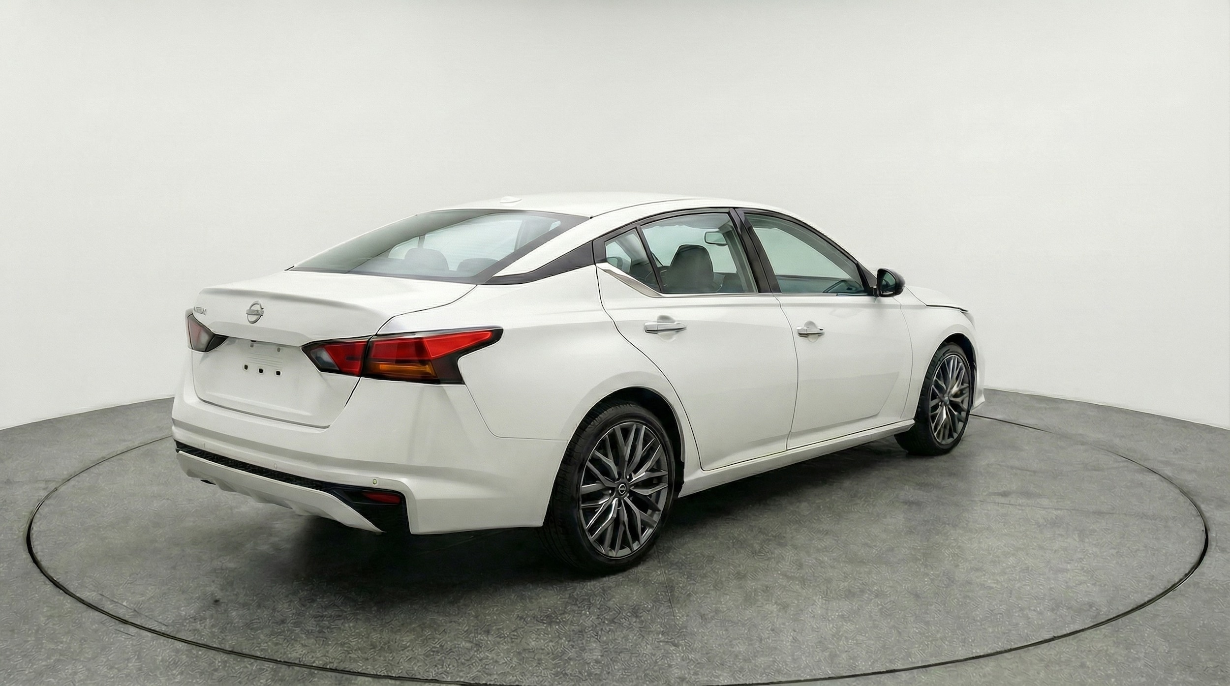 Thumbnail: 2025 Nissan Altima - 7