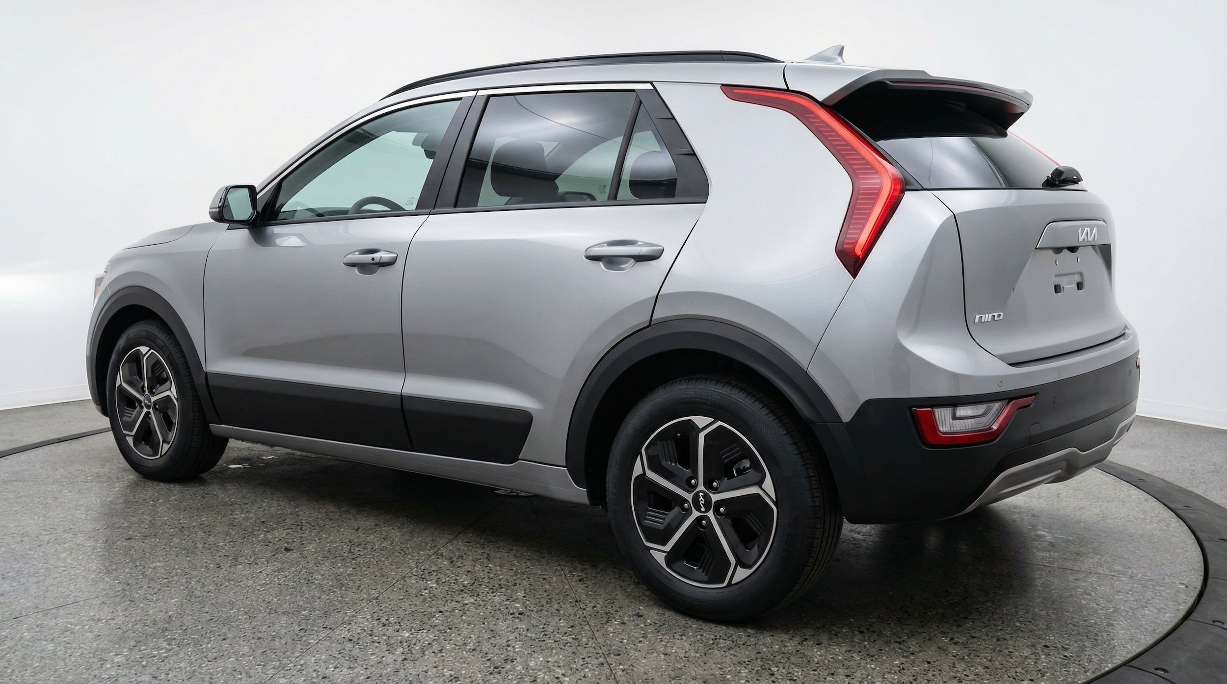 Thumbnail: 2026 Kia Niro - 6