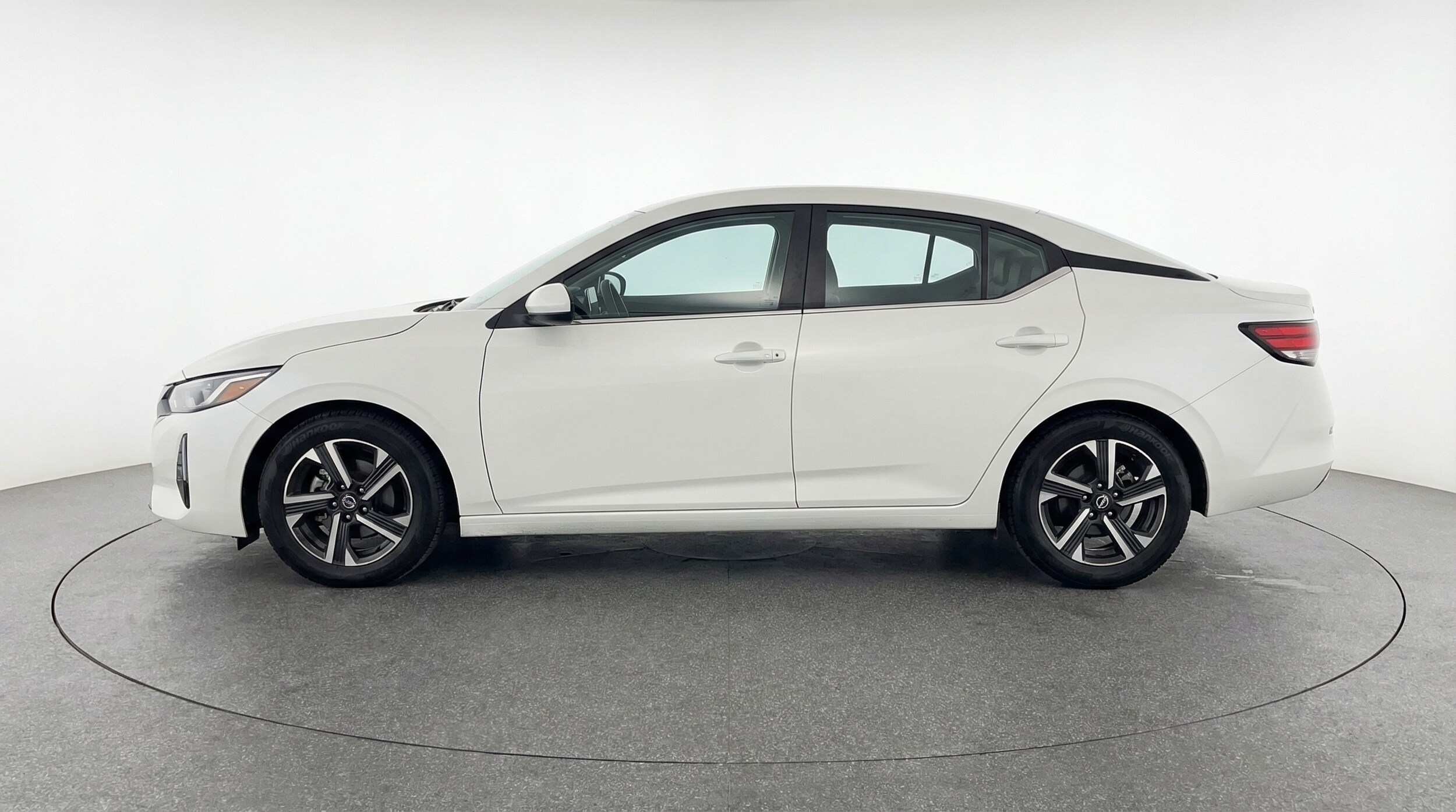 Thumbnail: 2025 Nissan Sentra - 4