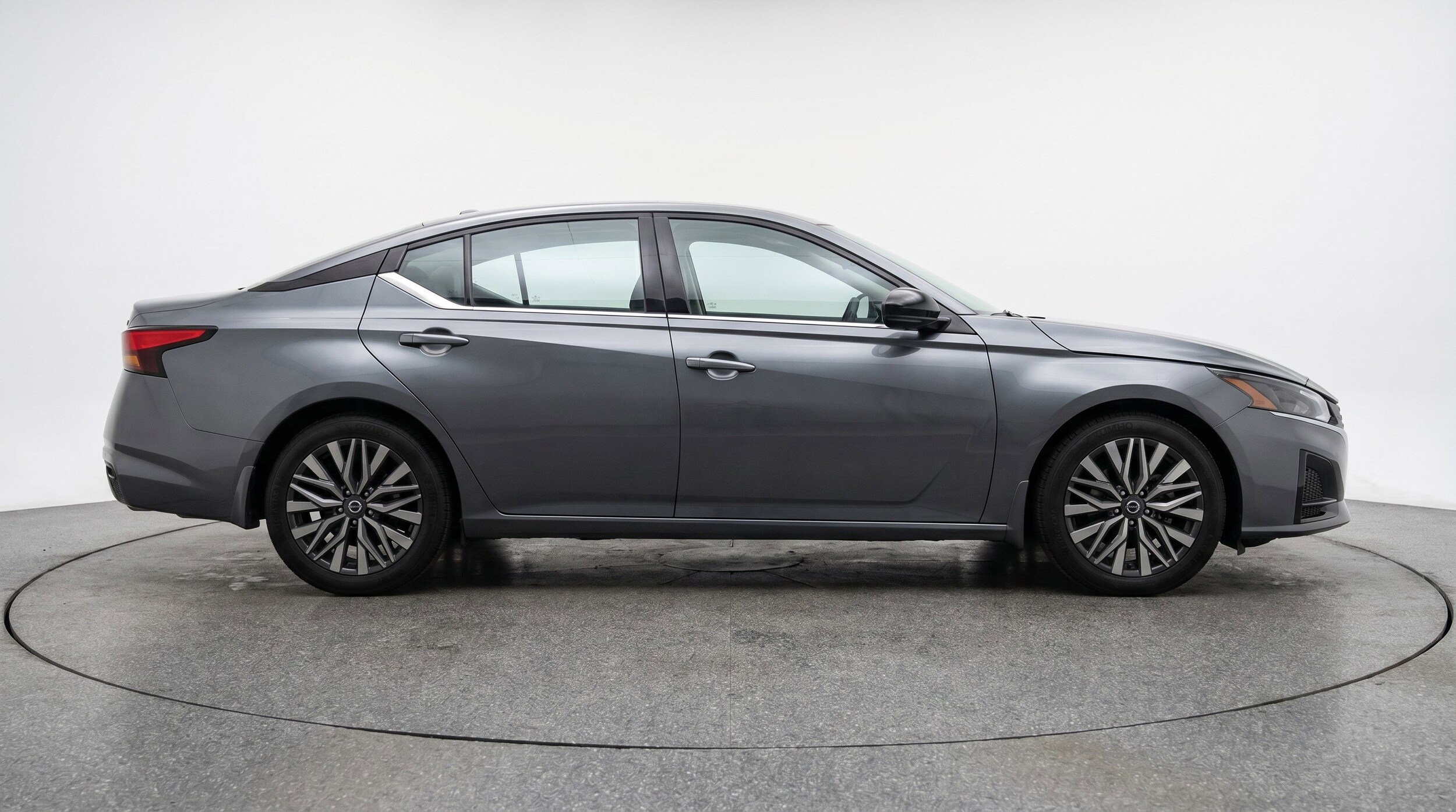 Thumbnail: 2025 Nissan Altima - 11