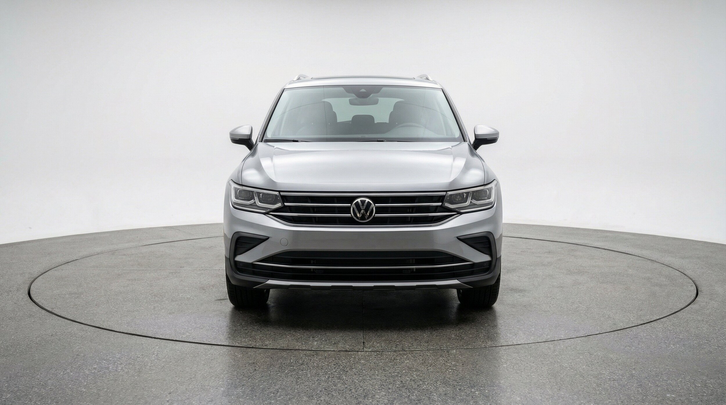 Thumbnail: 2026 Volkswagen Tiguan - 2