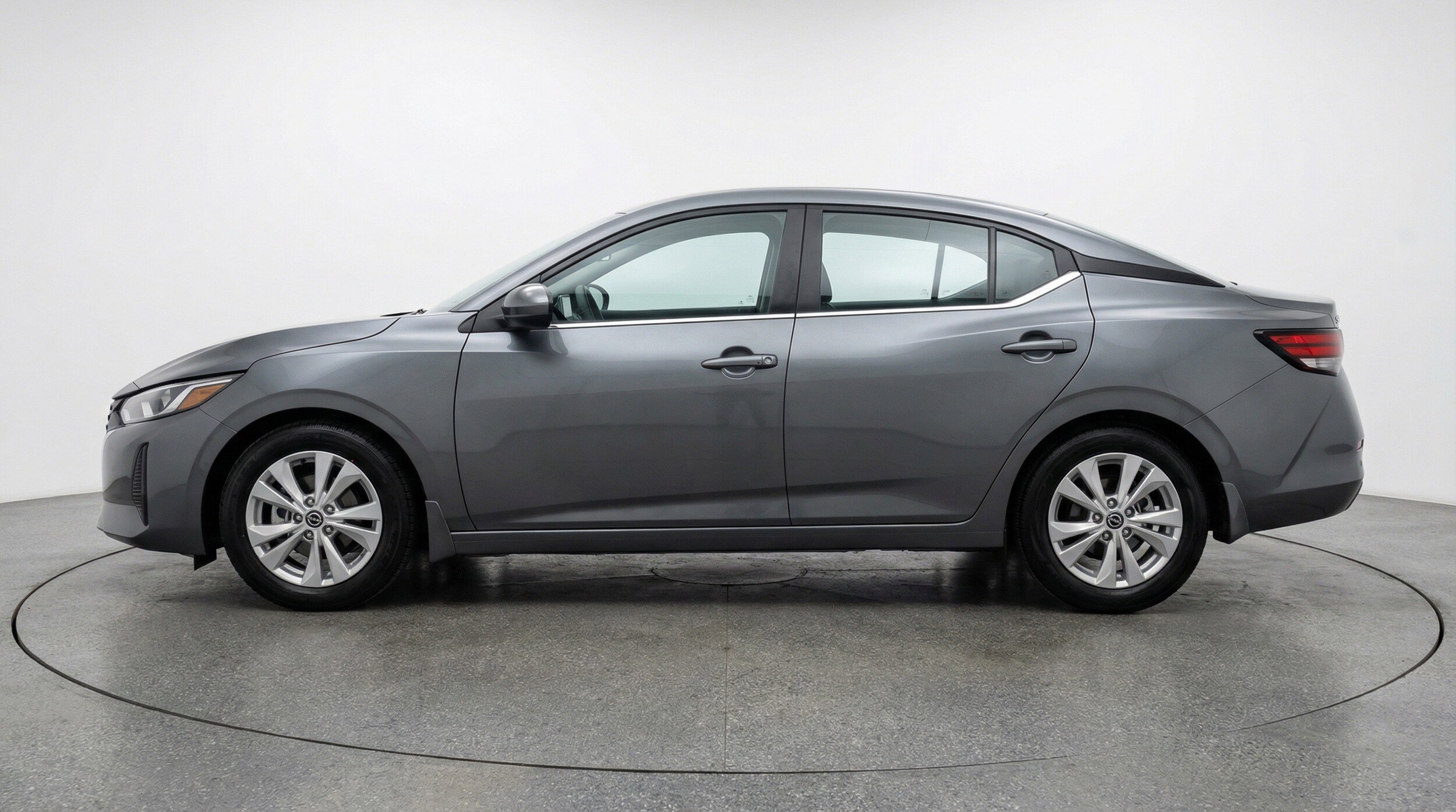 Thumbnail: 2025 Nissan Sentra - 5