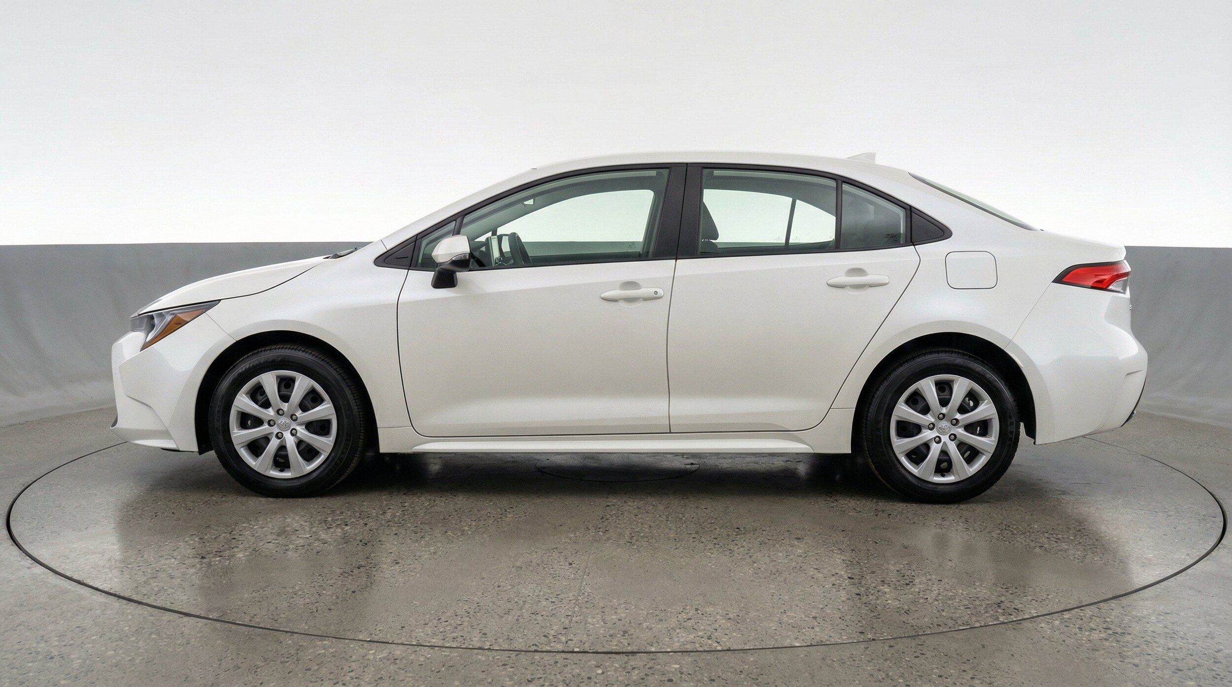 Thumbnail: 2025 Toyota Corolla - 5
