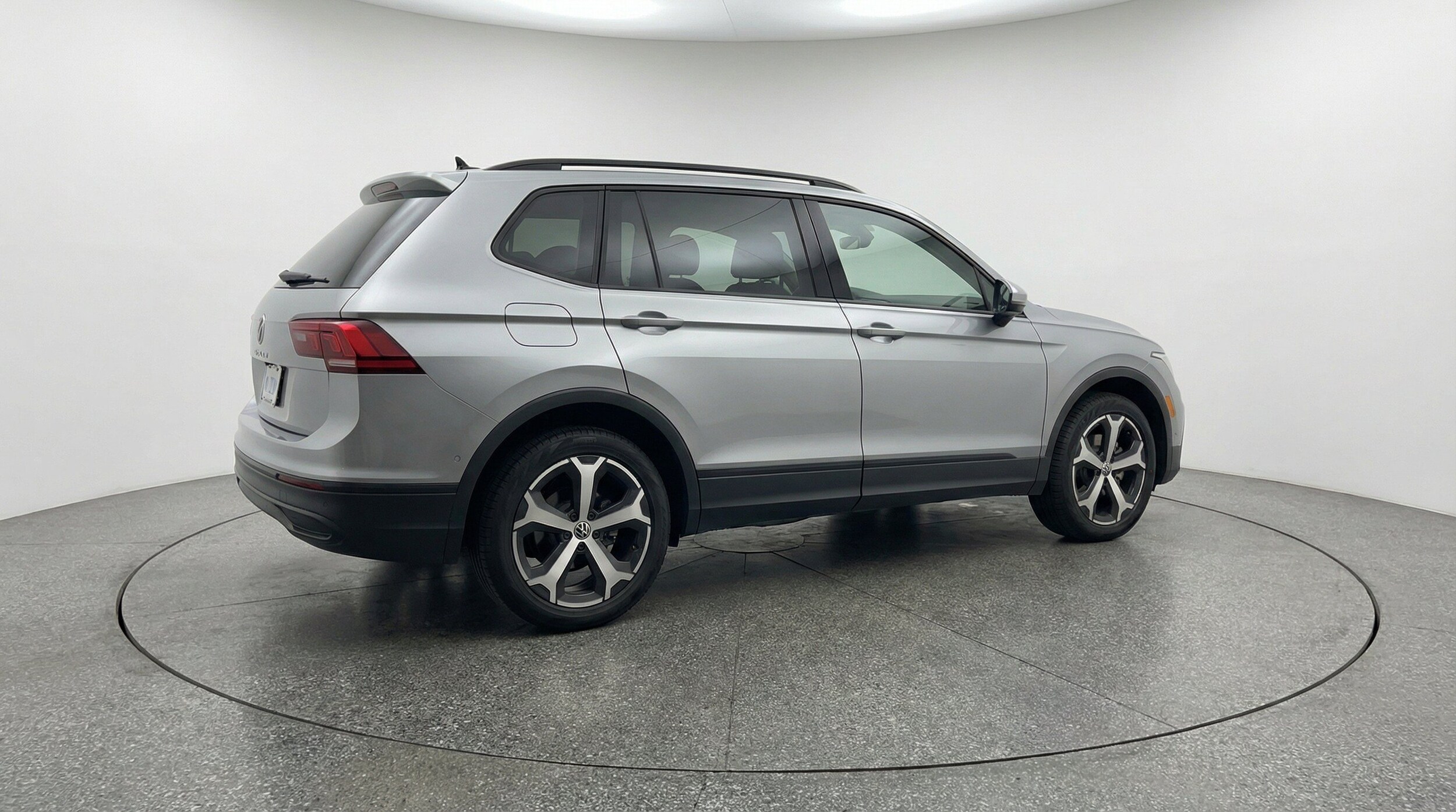 Thumbnail: 2026 Volkswagen Tiguan - 9