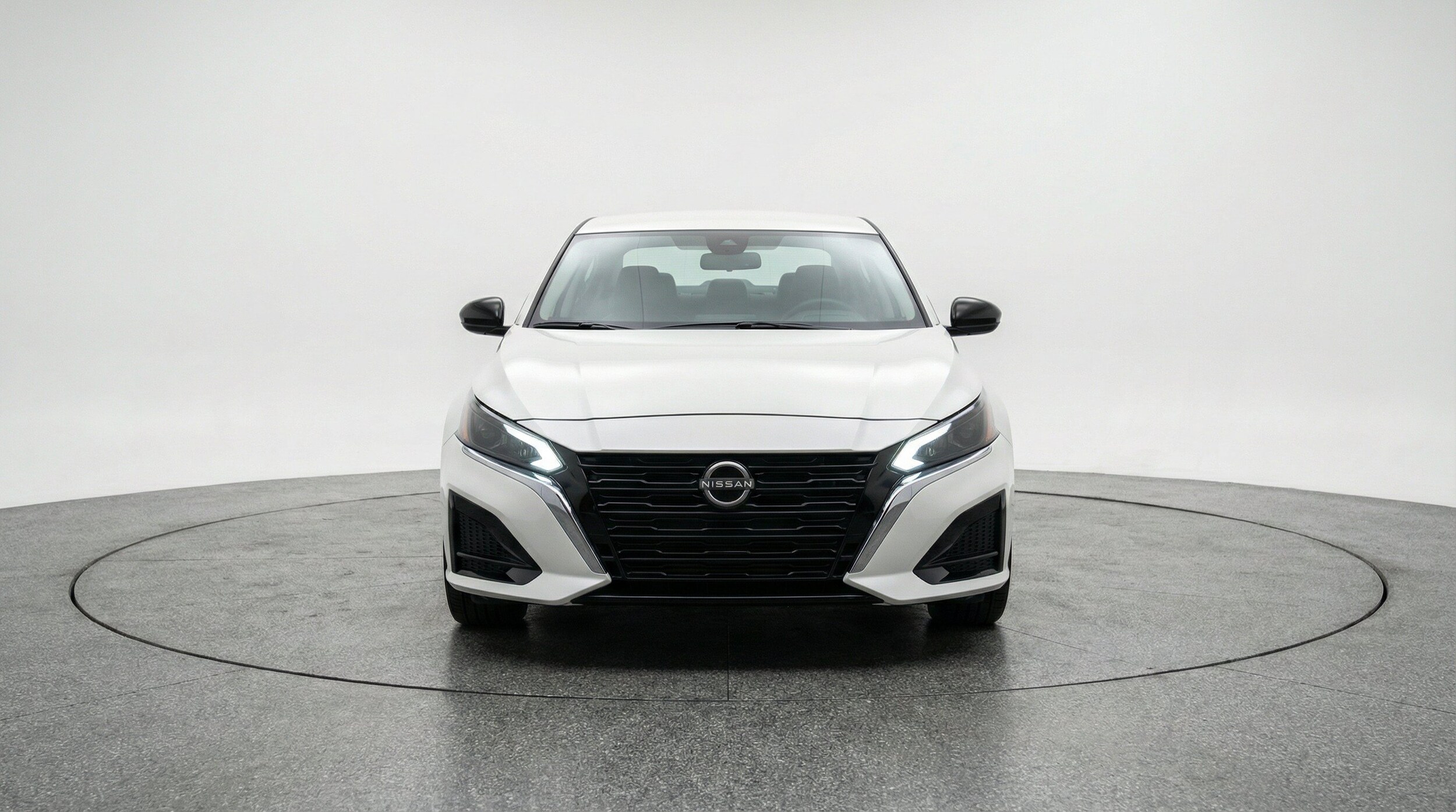 Thumbnail: 2025 Nissan Altima - 2