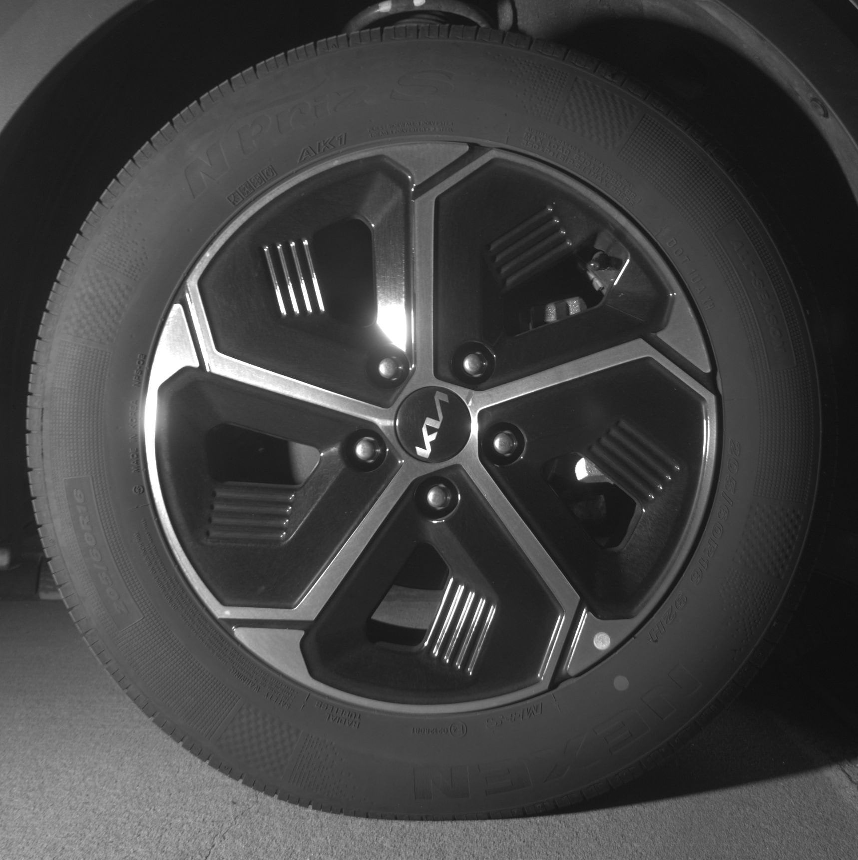 Thumbnail: 2026 Kia Niro - 13